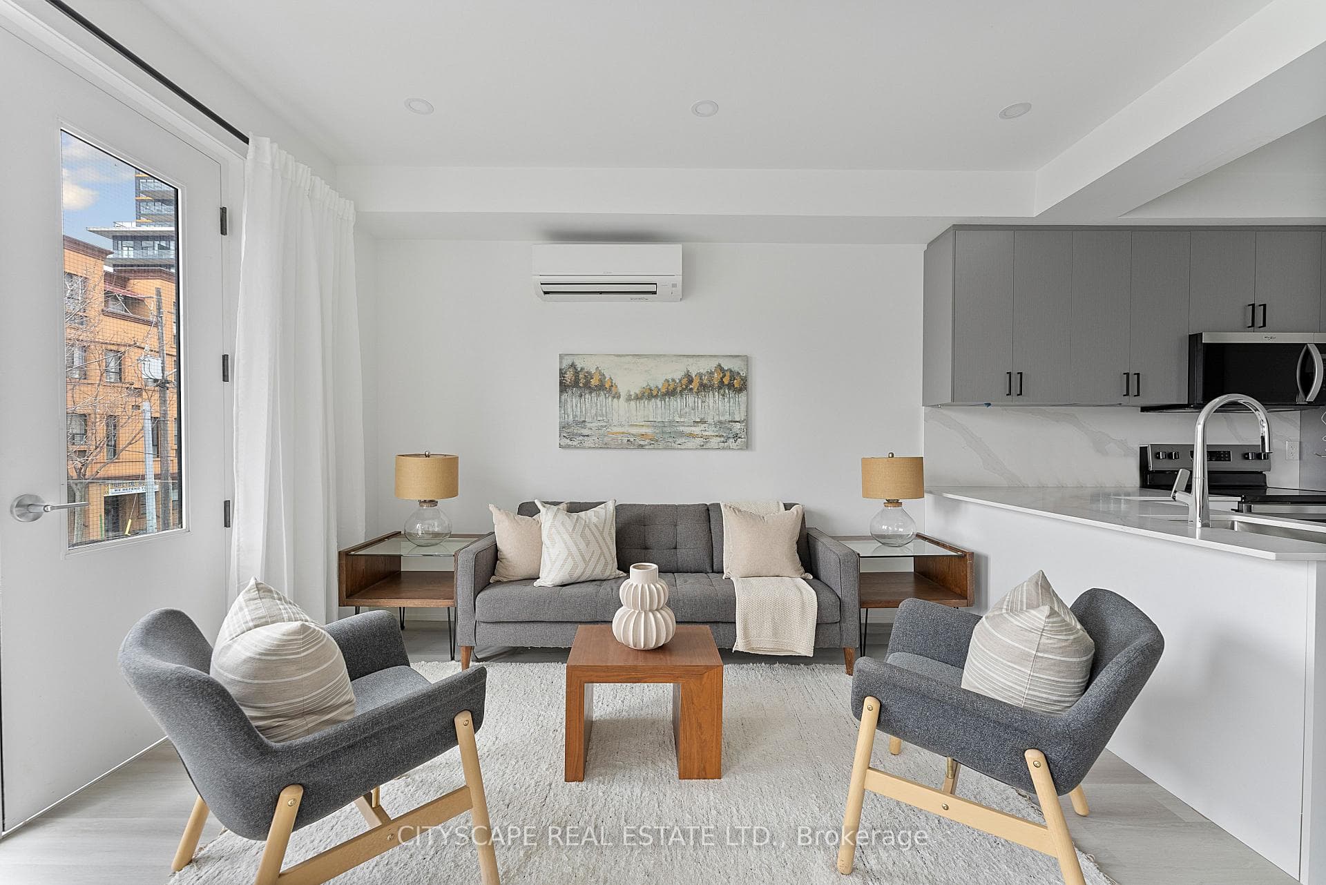 589 Oakwood Avenue Unit 2 - Main photo 10