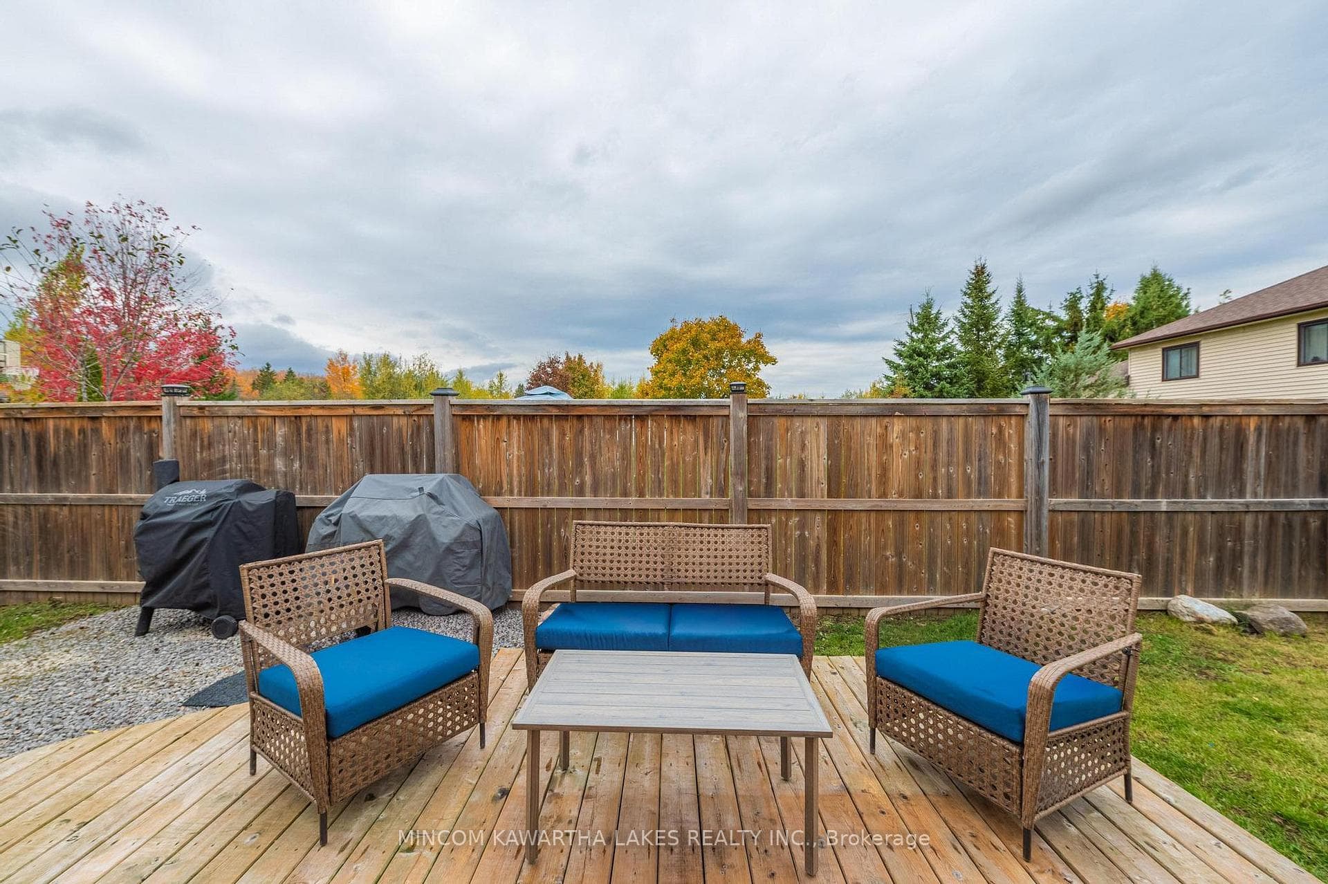 944 Blue Jay Street photo 39