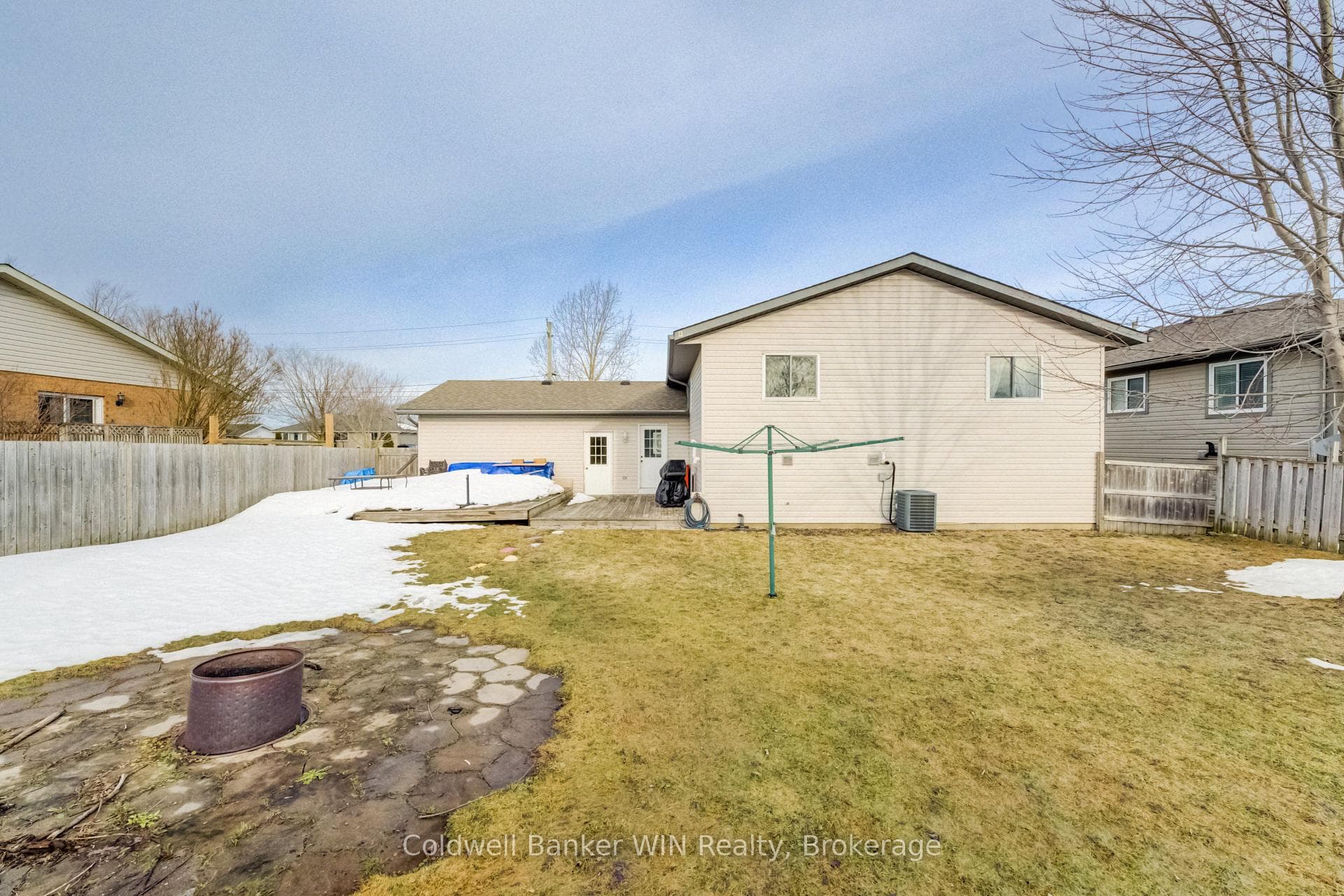 490 King Street photo 36