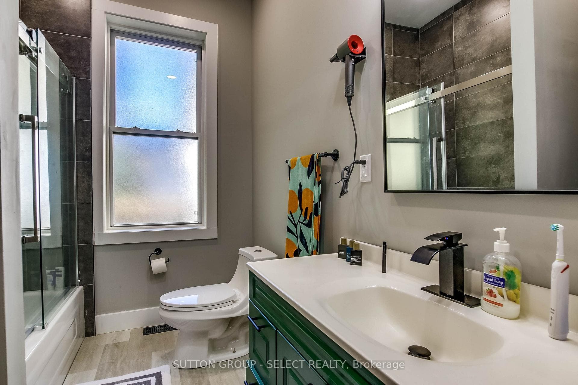 71 Briscoe Street photo 11