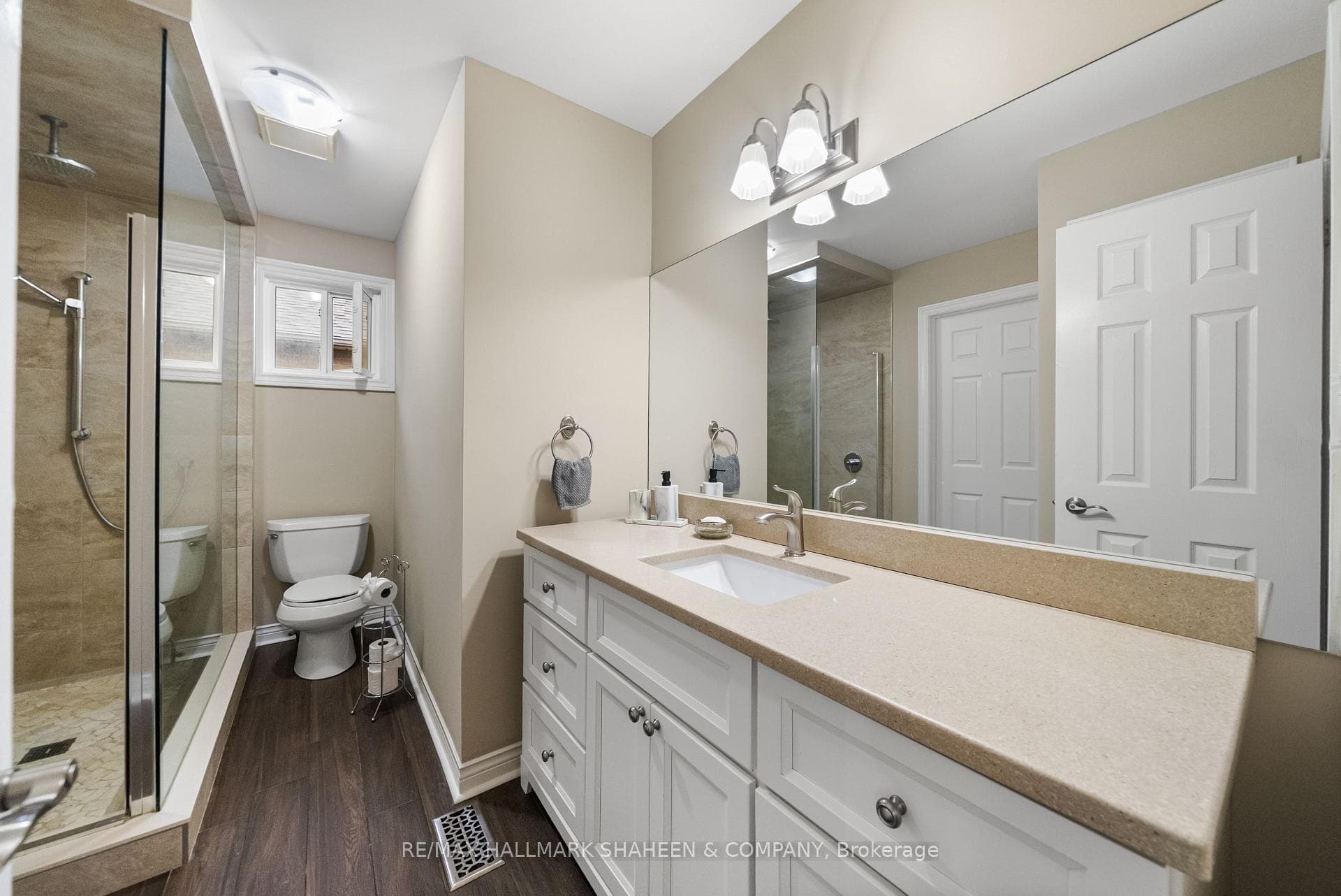 718 Firth Court photo 31
