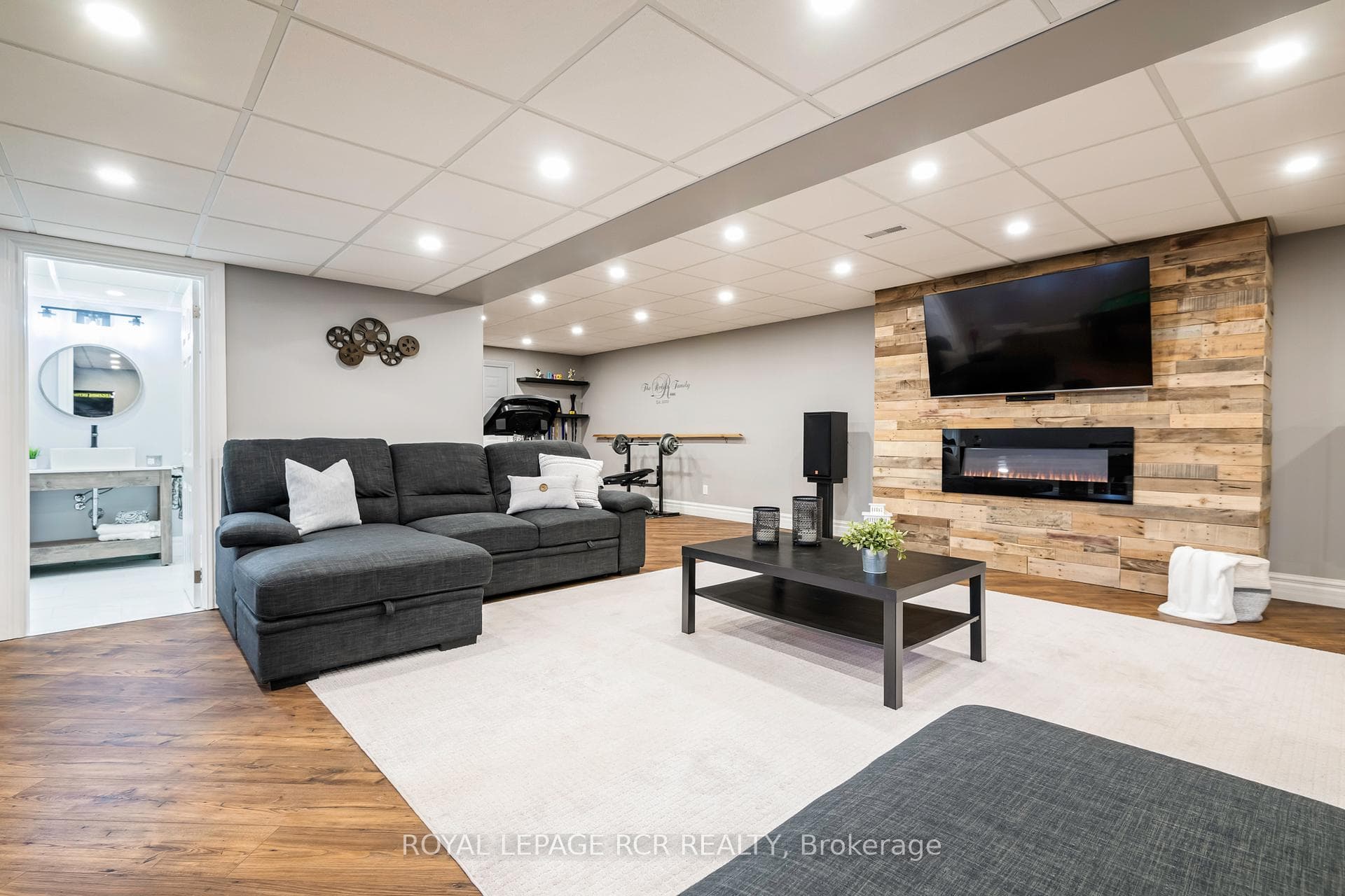 3-piece bath in beautifully finished basement
