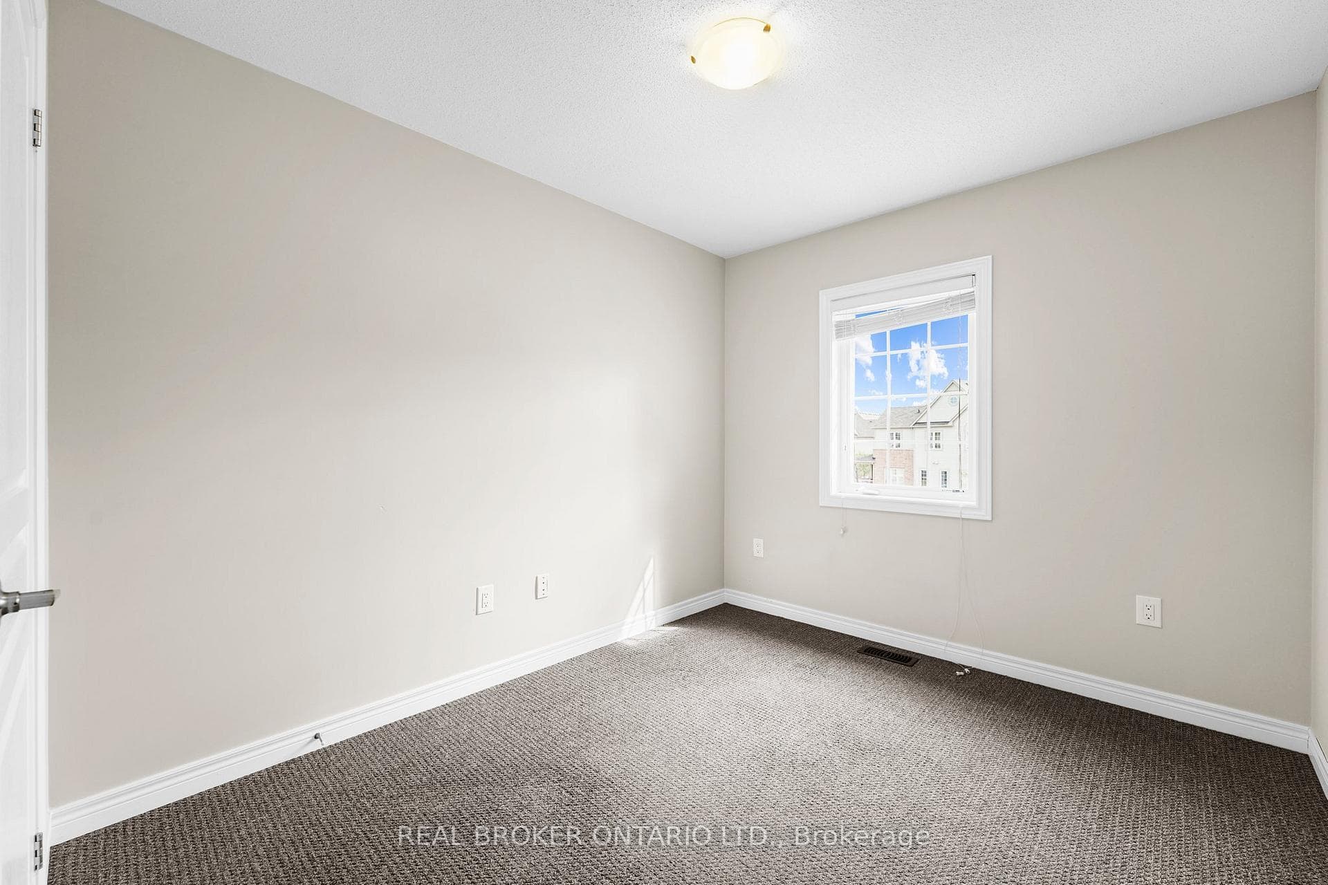 1401 PLAINS Road Unit 99 photo 24