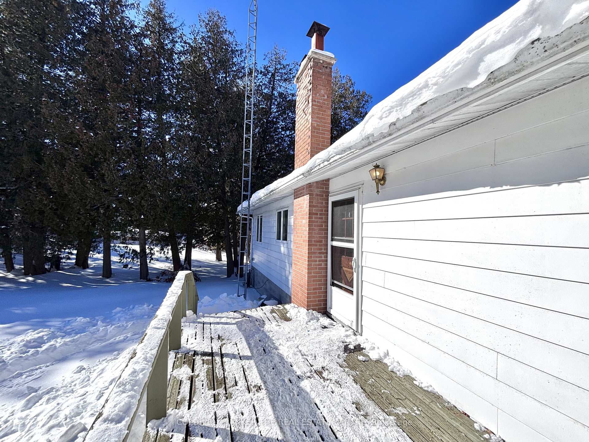 54 Mason Lane photo 2