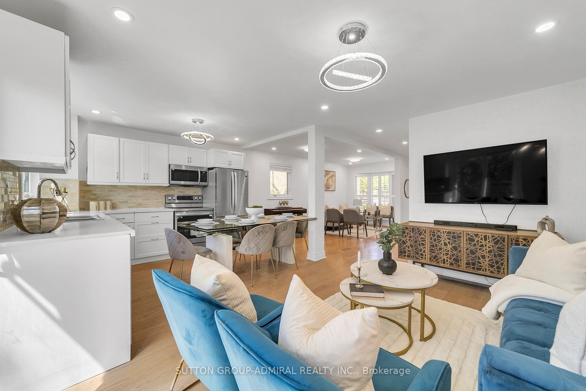 10 Park Lane Circle photo 19
