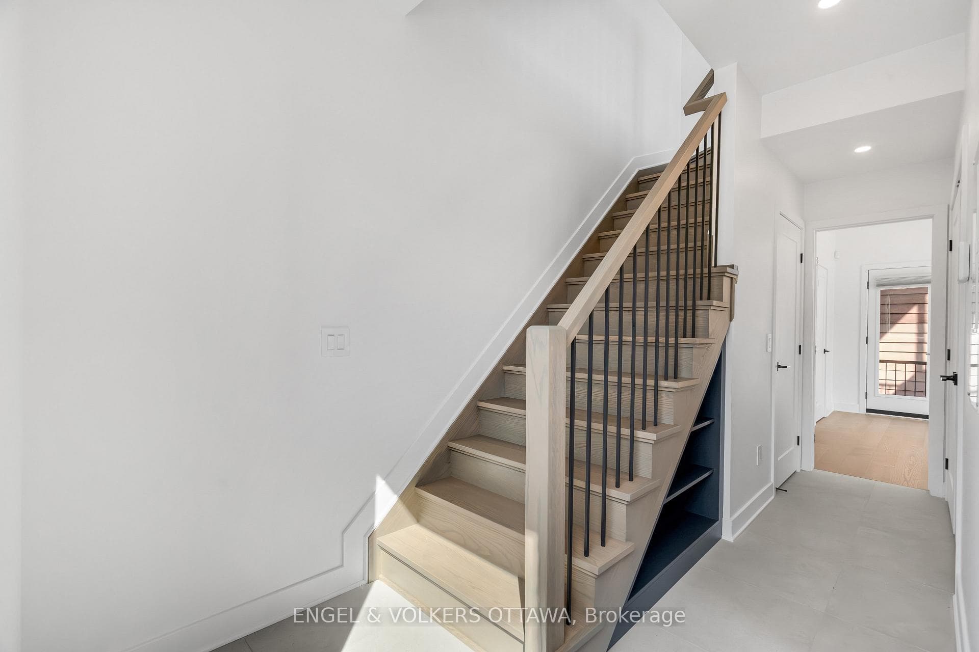 75 Guigues Avenue photo 10