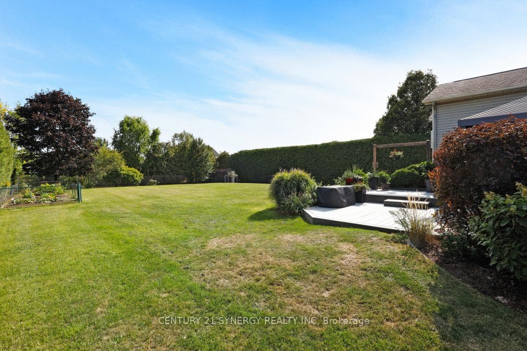 2725 Glen Street photo 39