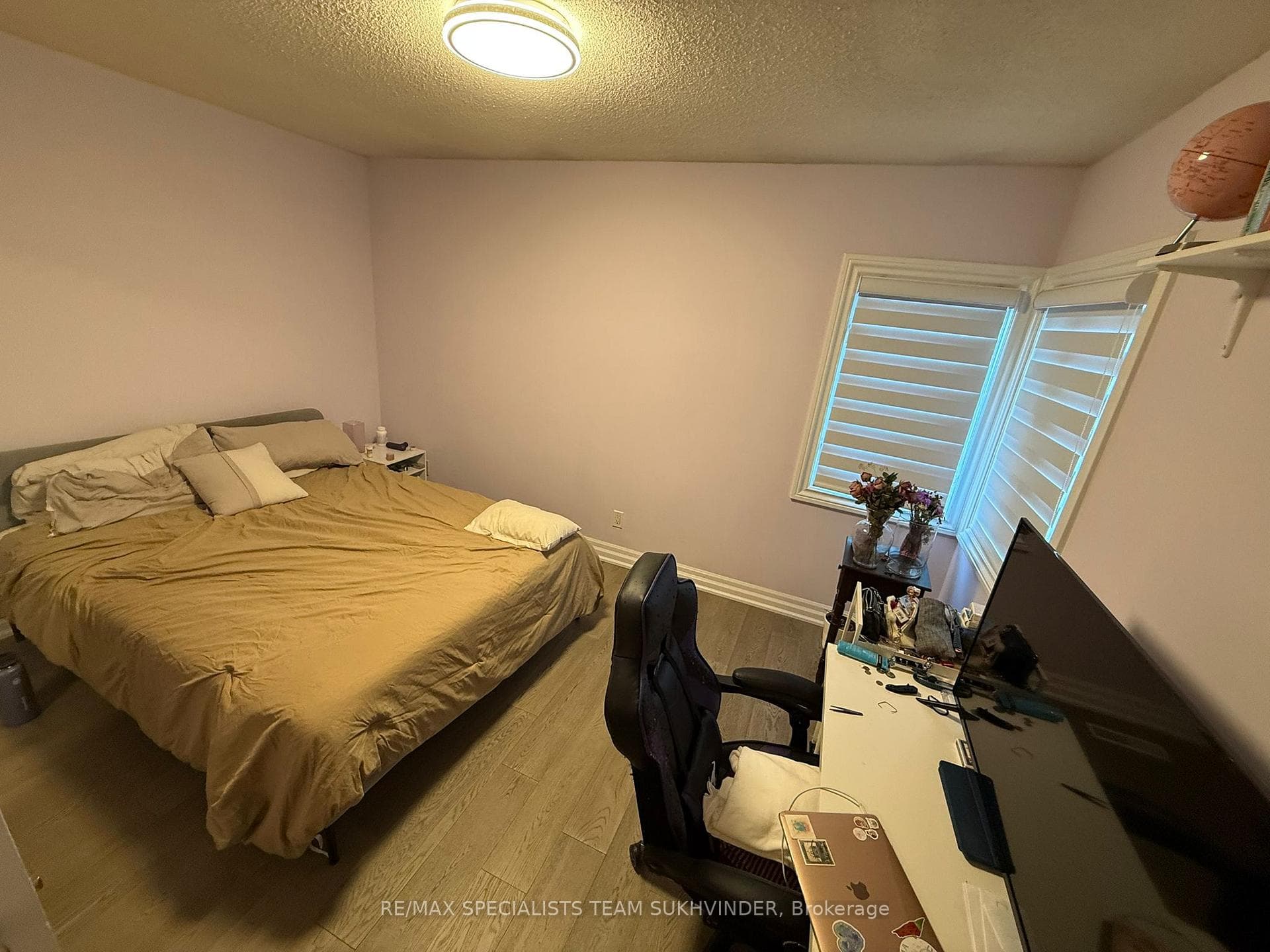 2275 Credit Valley Road Unit 7 photo 12