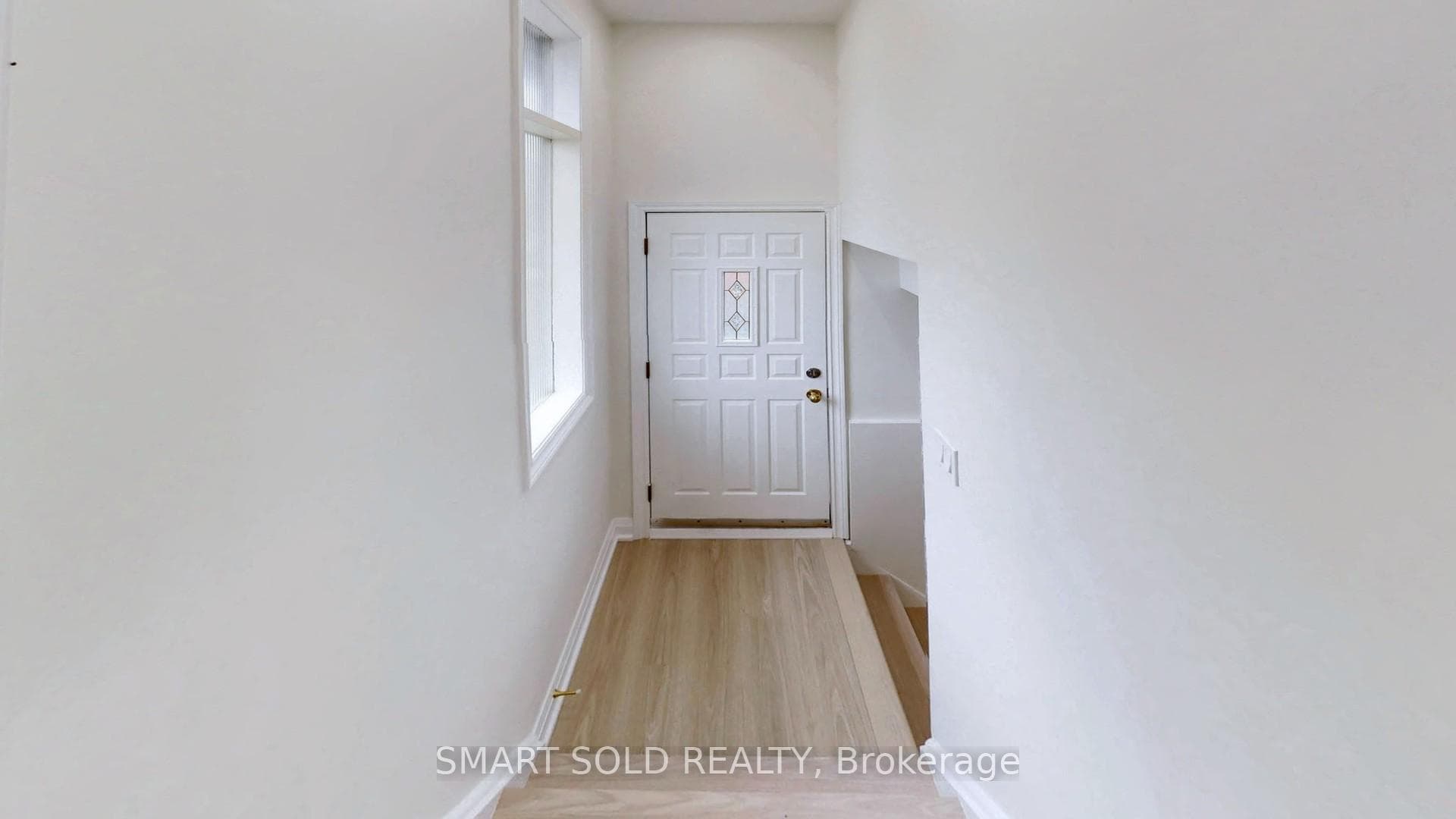 439 Fernleigh Circle photo 18