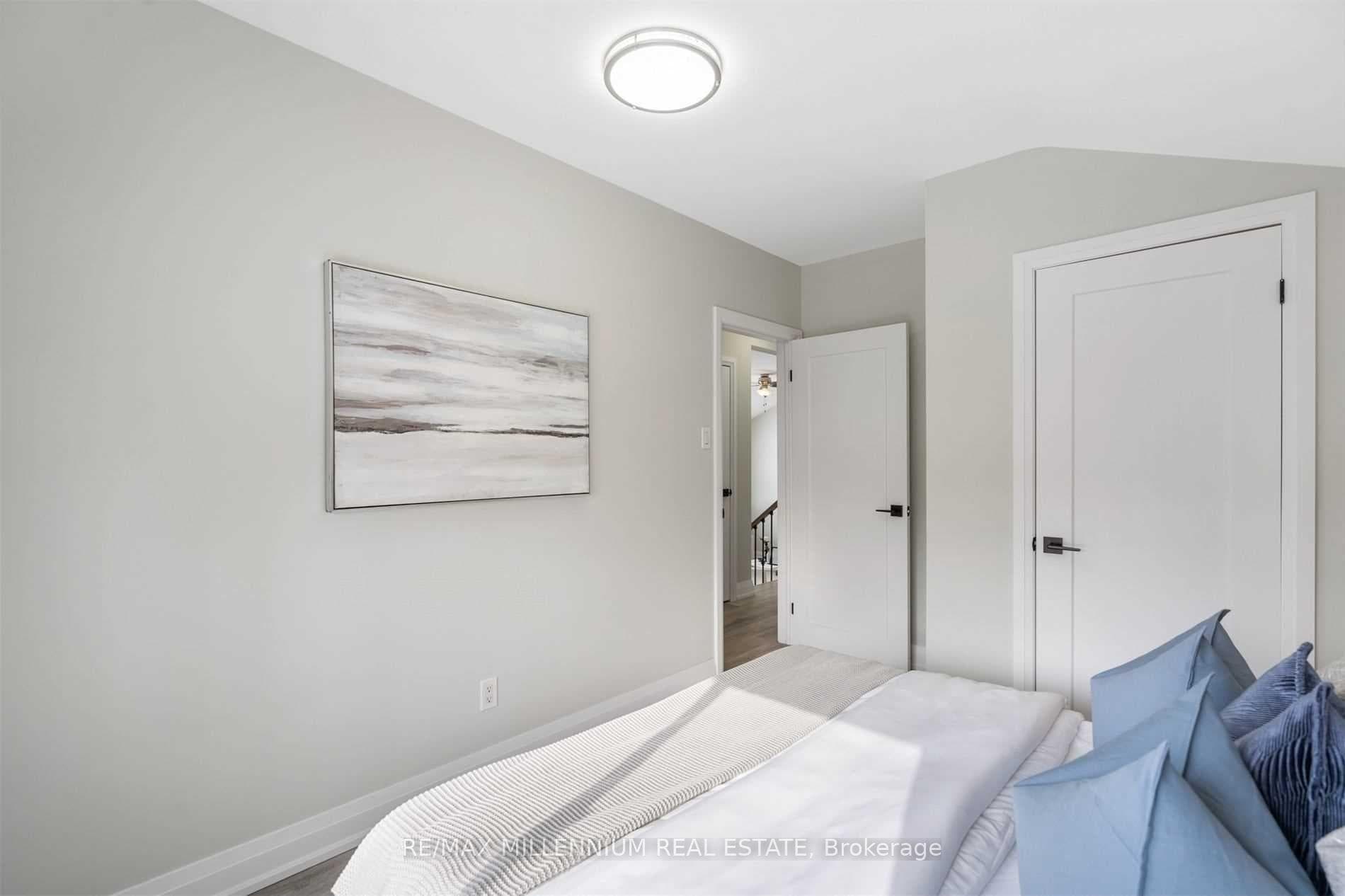 46 Mcgilvray Crescent photo 20