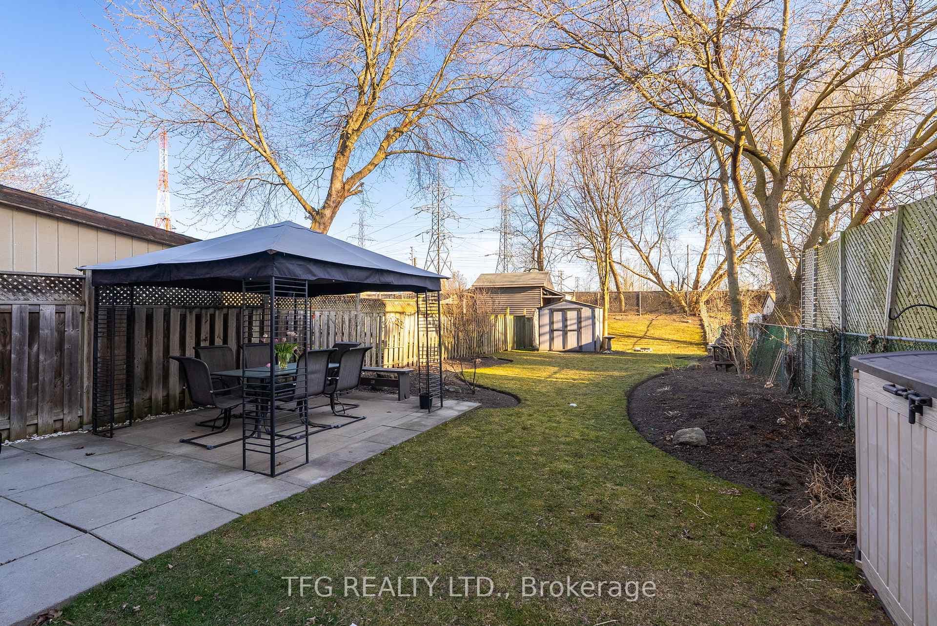 871 Derry Court photo 26