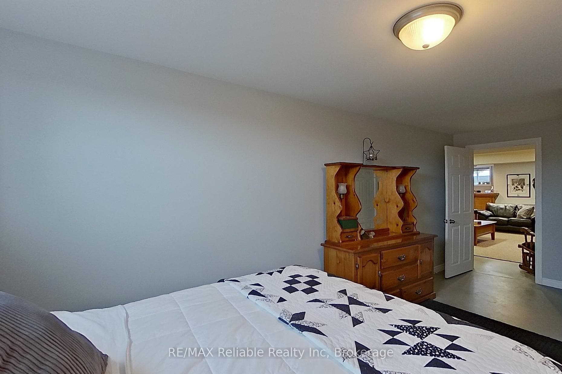 33859 Golf Course Road photo 37