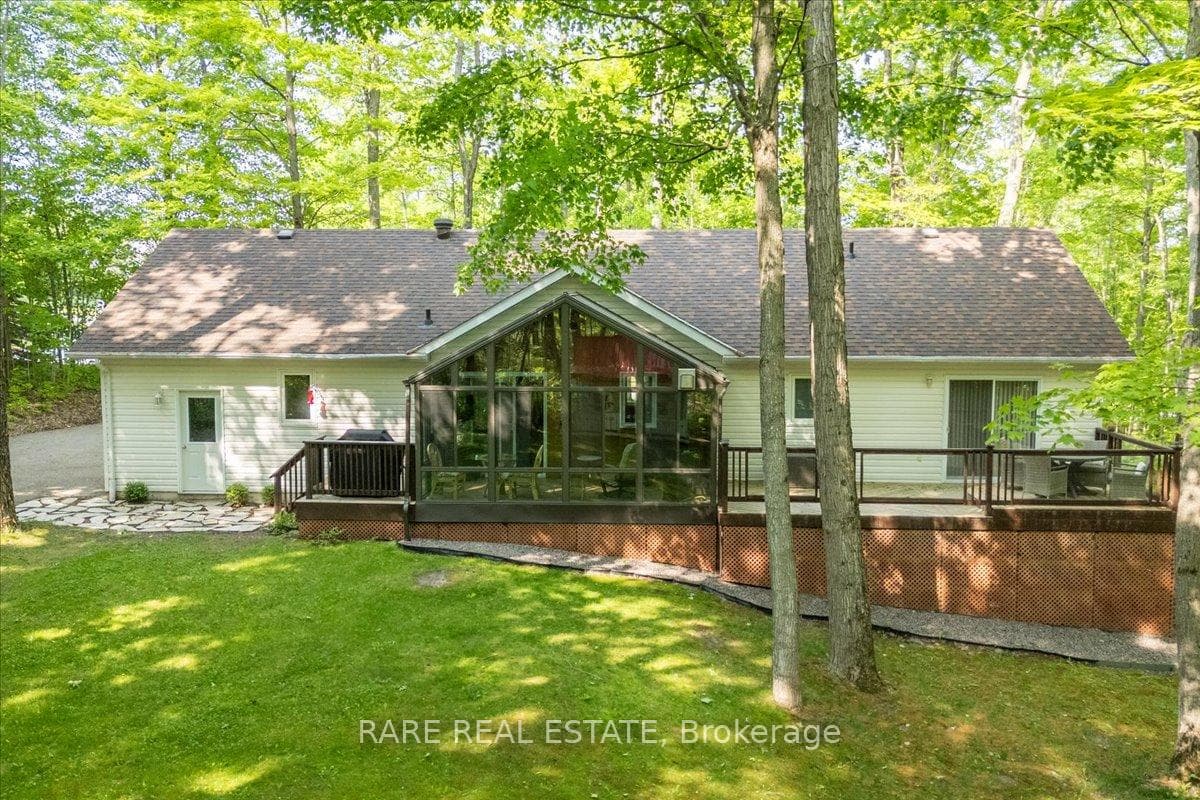 37 Boyd Crescent photo 15