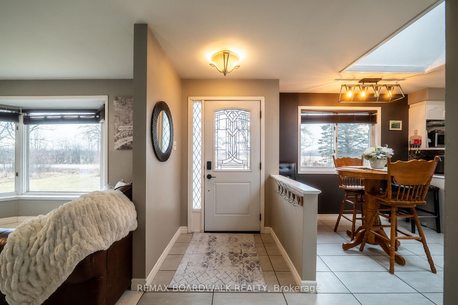 885 Townline Road photo 14