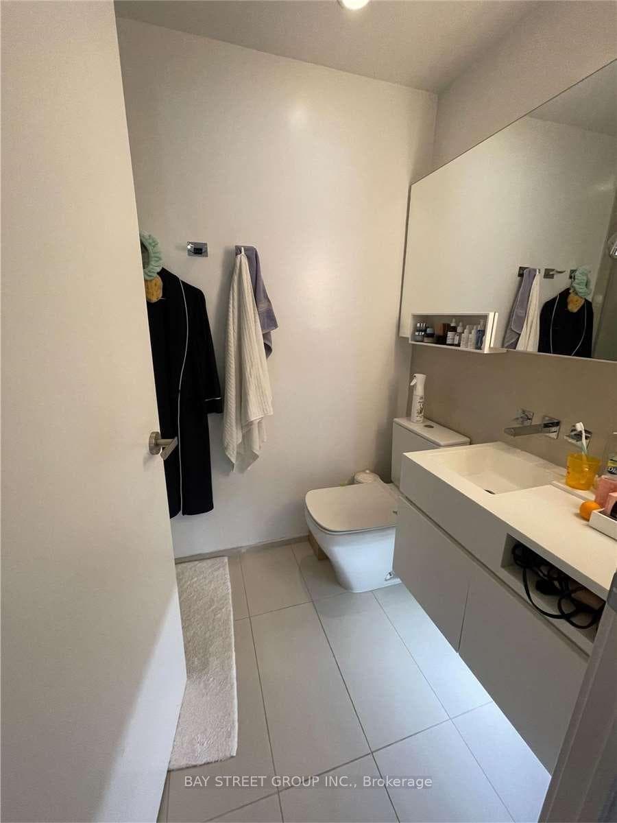 45 Charles Street Unit 3608 photo 2