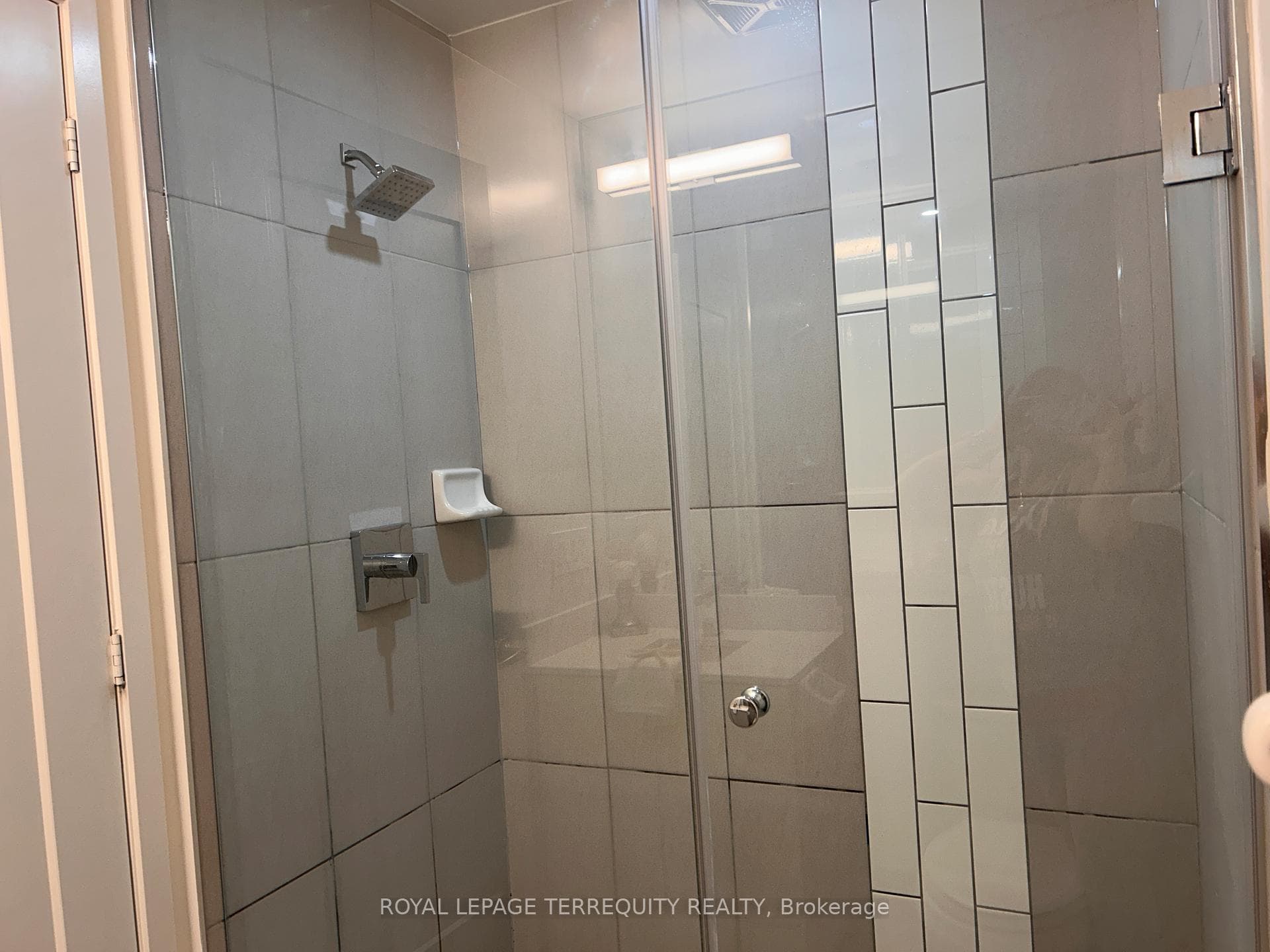 135 Lower Sherbourne Street Unit 936 photo 19