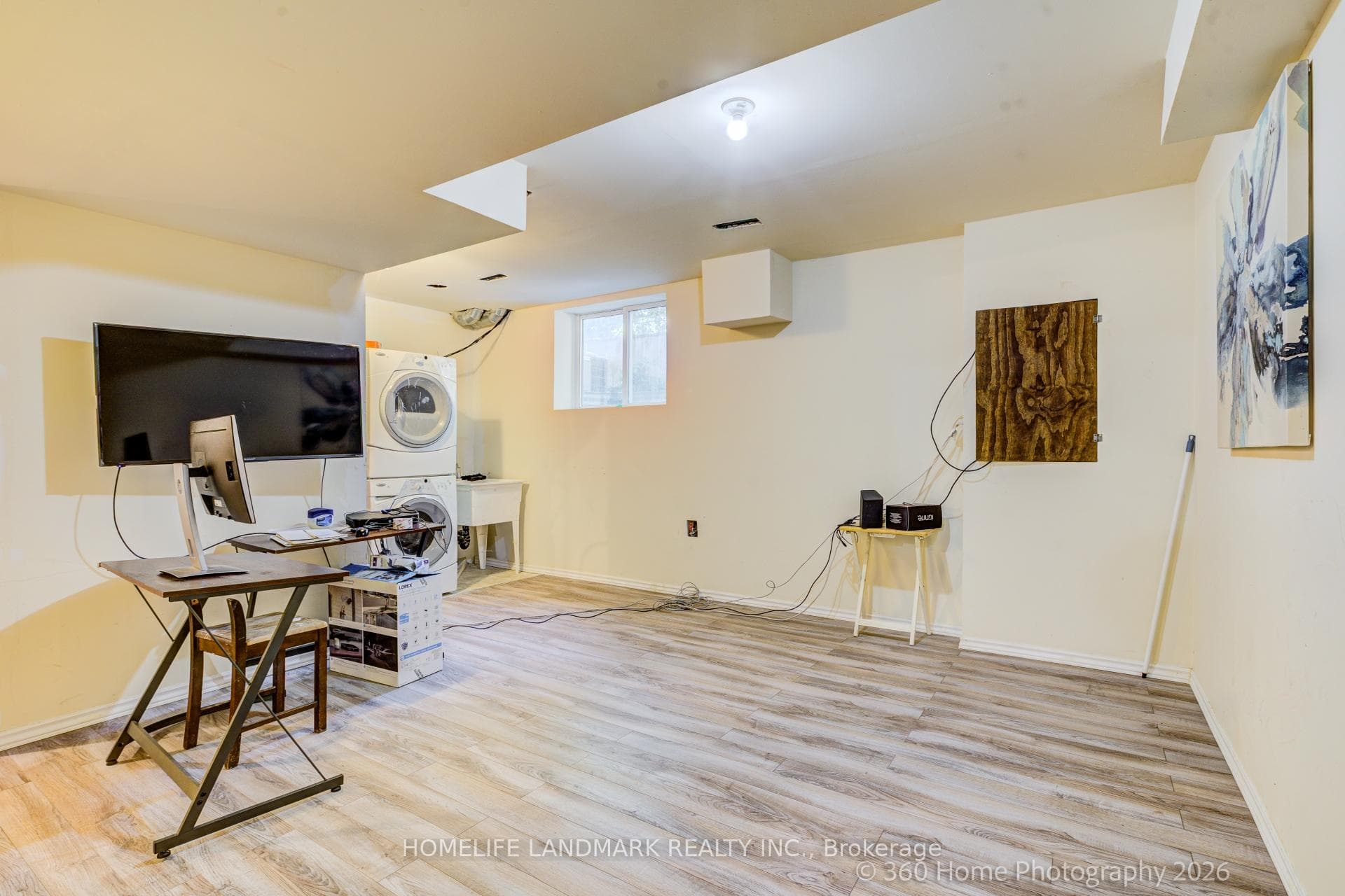 736 Kingston Road Unit 3 photo 13