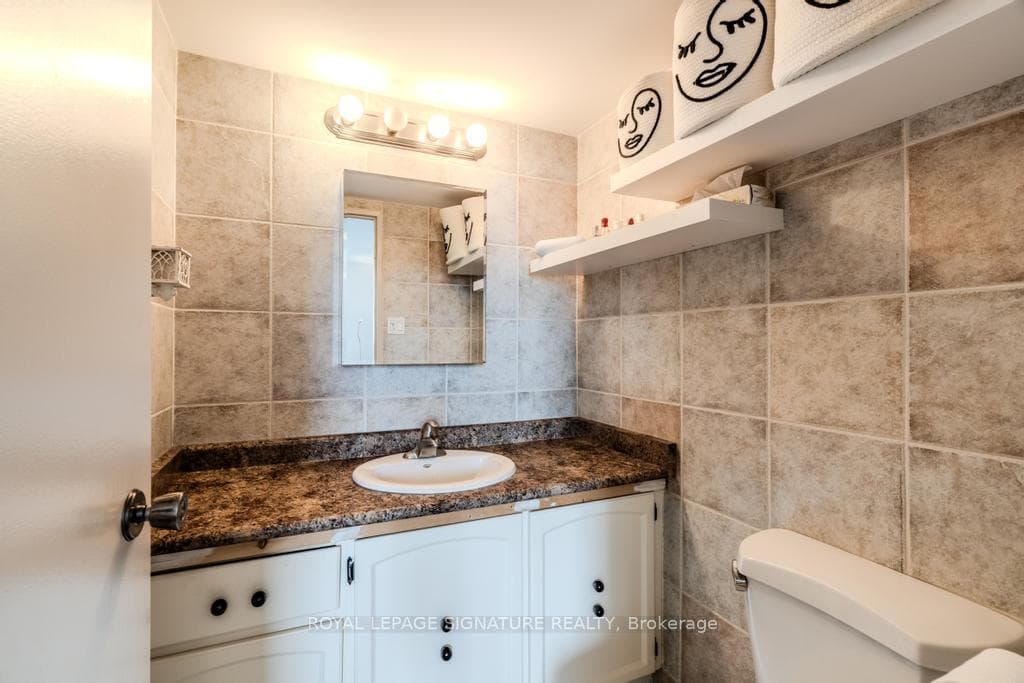 75 Graydon Hall Drive Unit 1603 photo 20