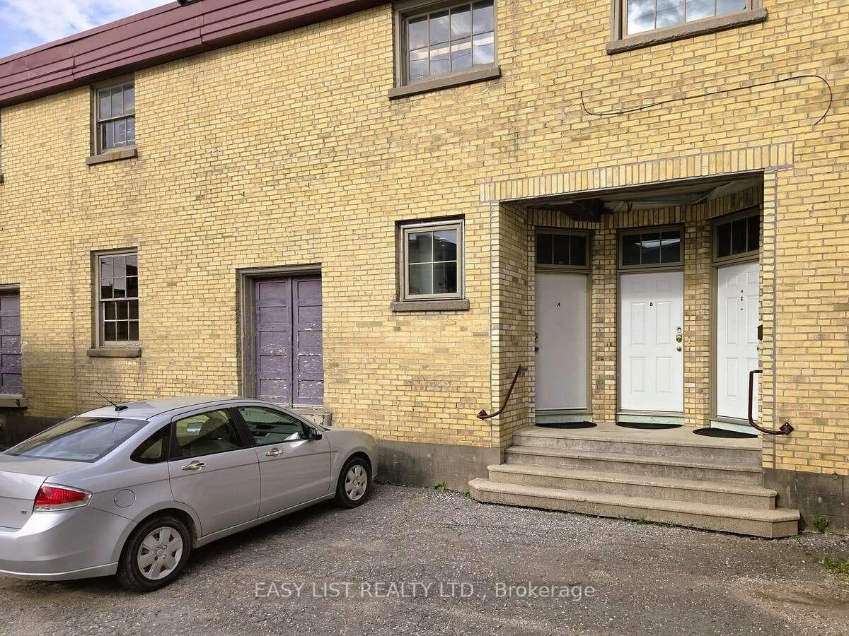 15 John Street photo 15