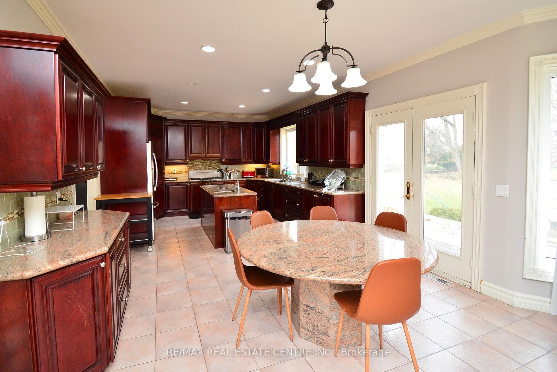 20 Crescent Hill Drive photo 11