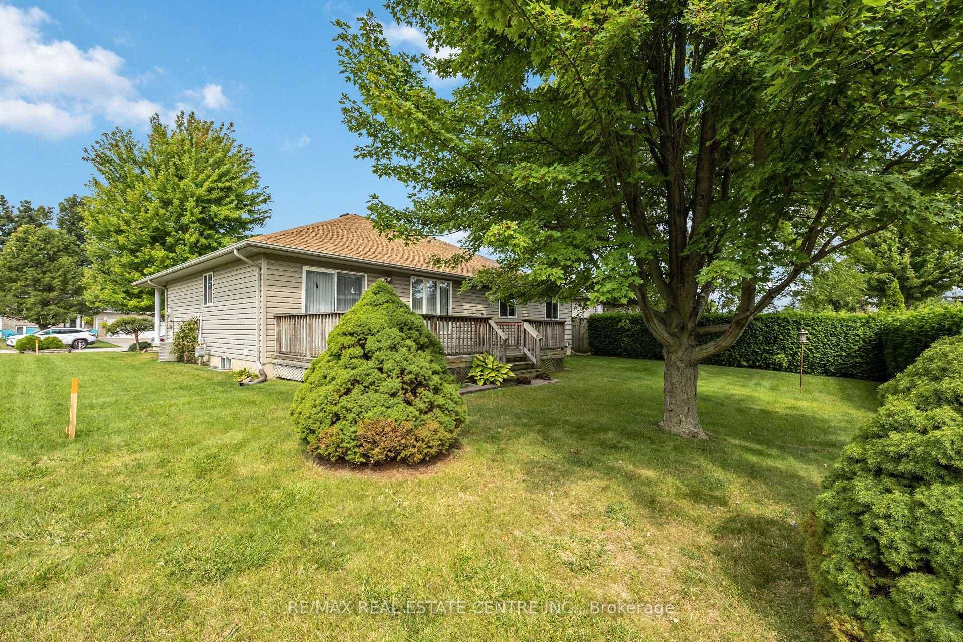 304 Parkside Drive photo 3