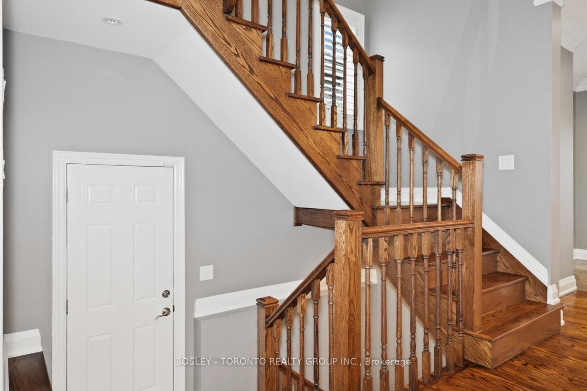 55 Gradwell Drive photo 40