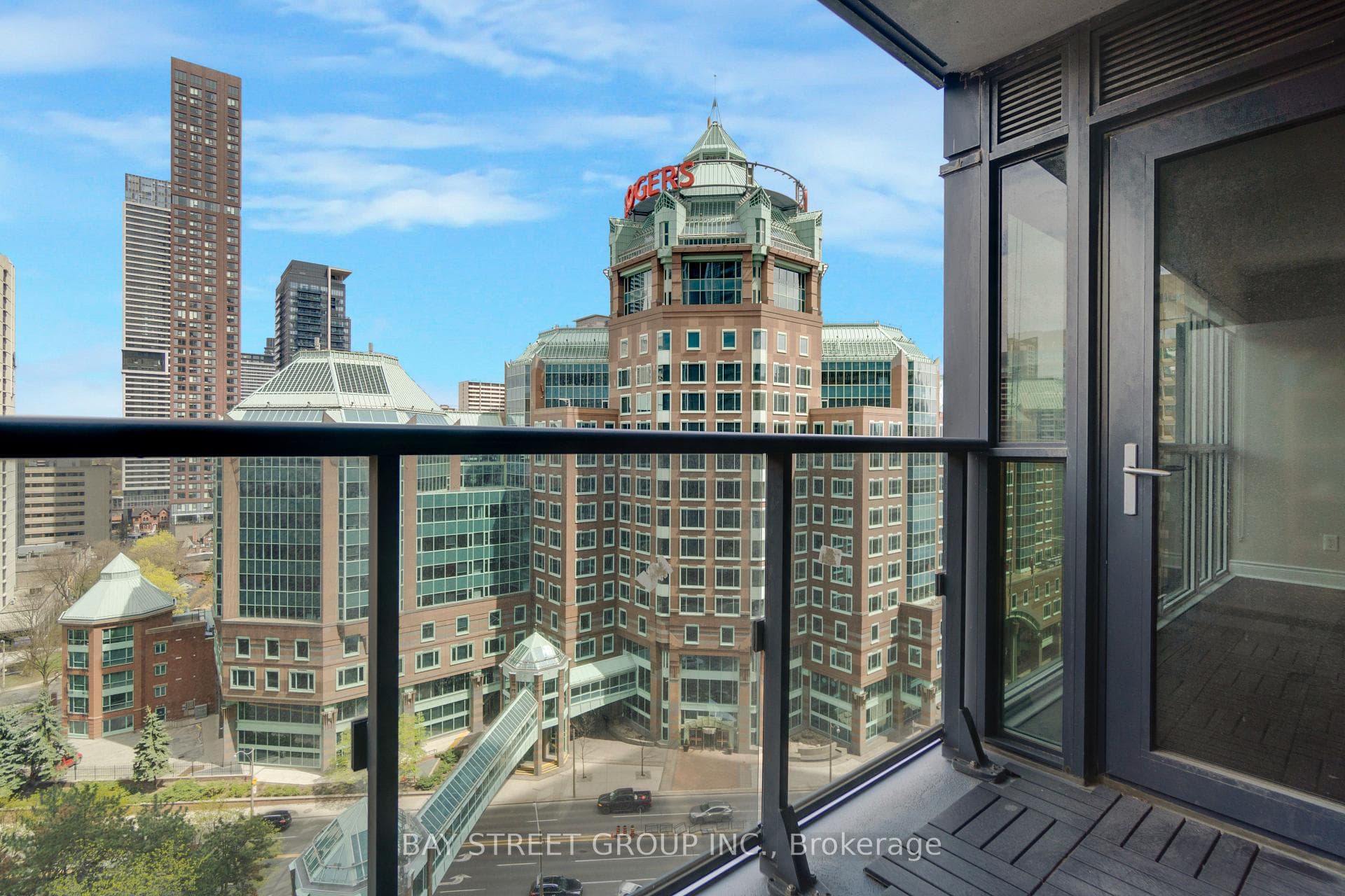28 Ted Rogers Way Unit 1502 photo 23