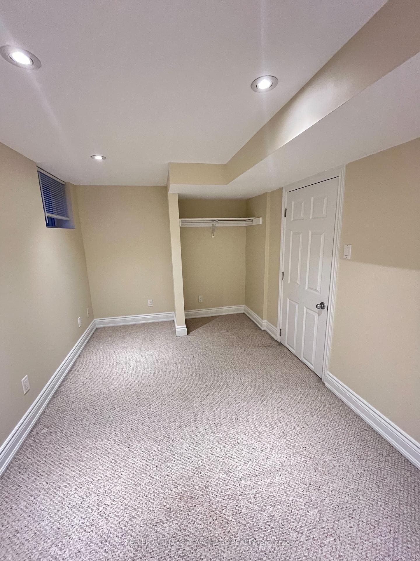 Bedroom/closet