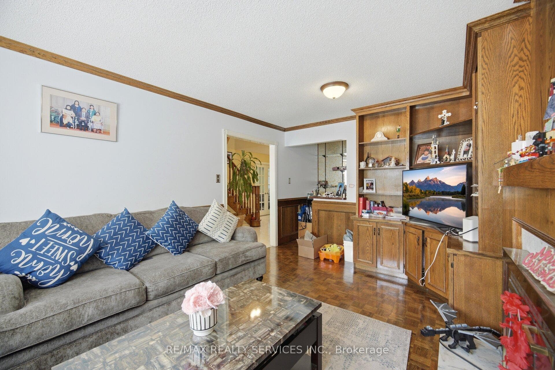 26 Sunforest Drive photo 16