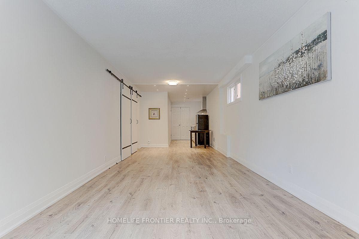 31 Boyne Highland Court Unit Ground photo 2