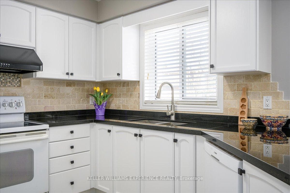 25 Muir Drive photo 25