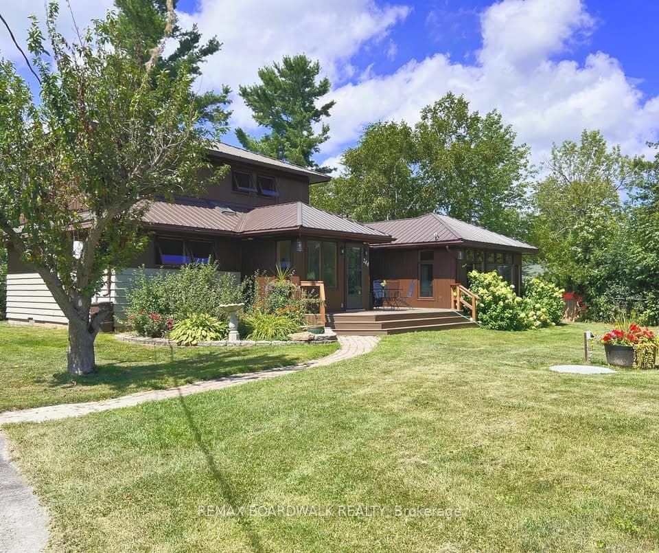 244 Sunset Drive photo 2