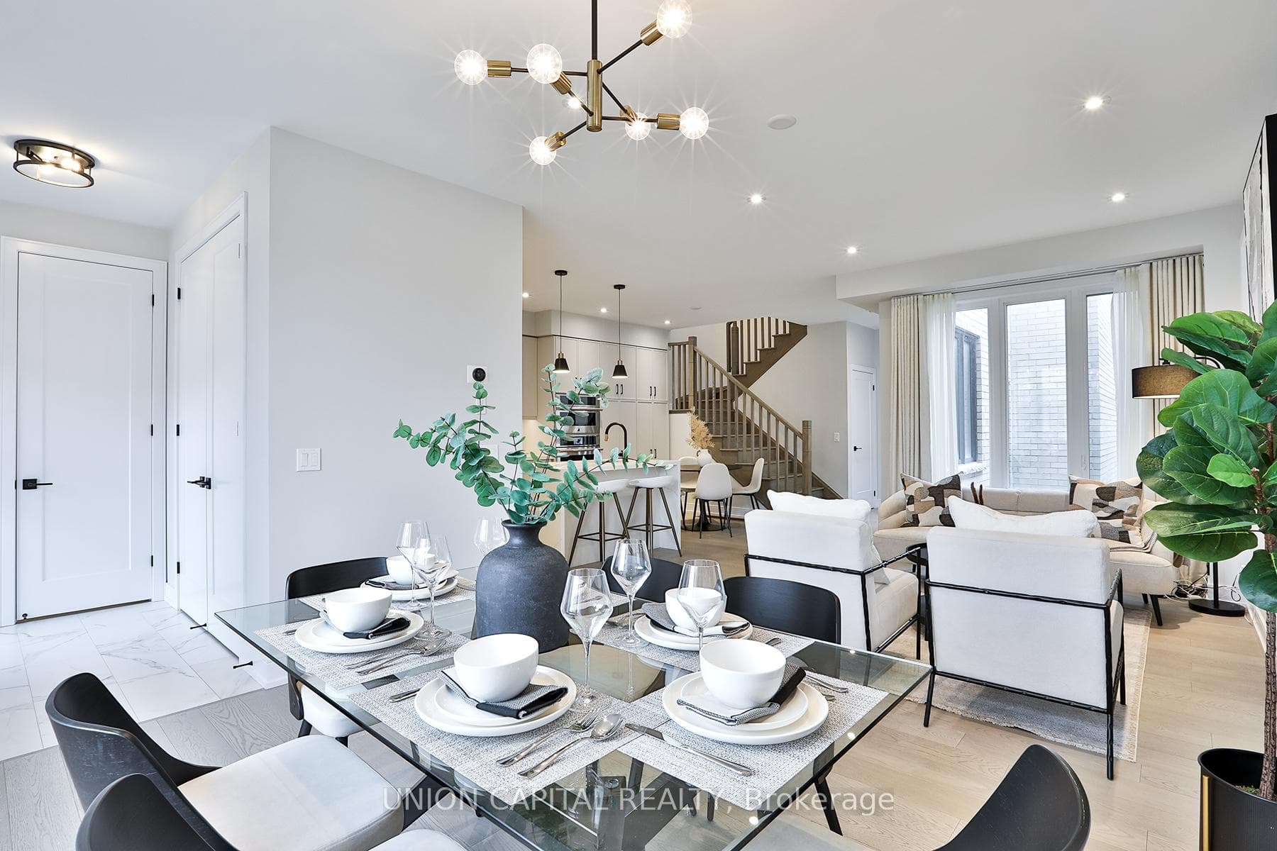 9 Kohn Lane photo 8