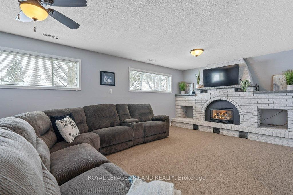 273 Appin Road photo 25