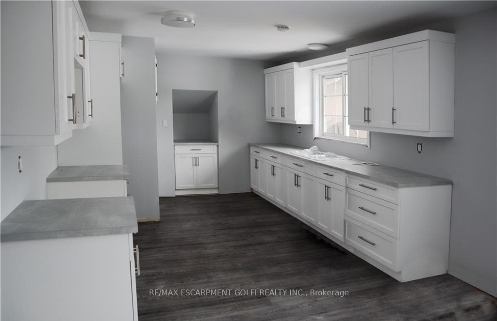 3999 LOCUST Lane Unit 2 photo 2