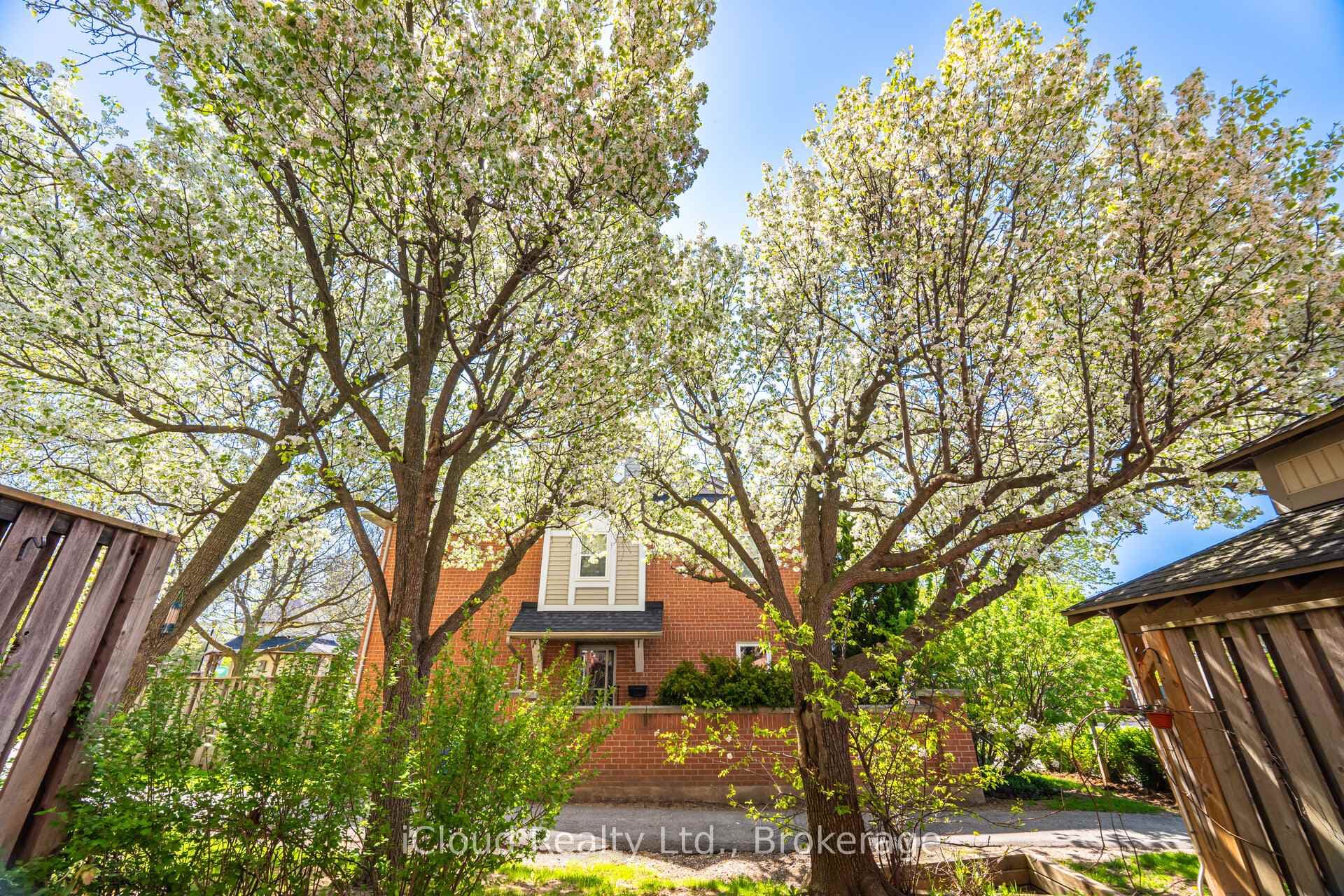5659 Glen Erin Drive Unit 41 photo 45