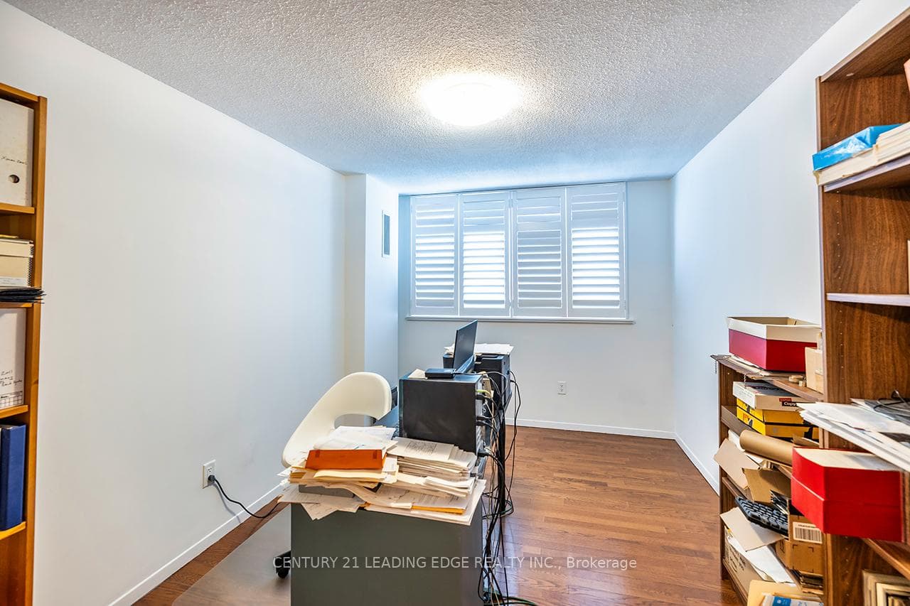 75 Wynford Heights Crescent Unit 1708 photo 21