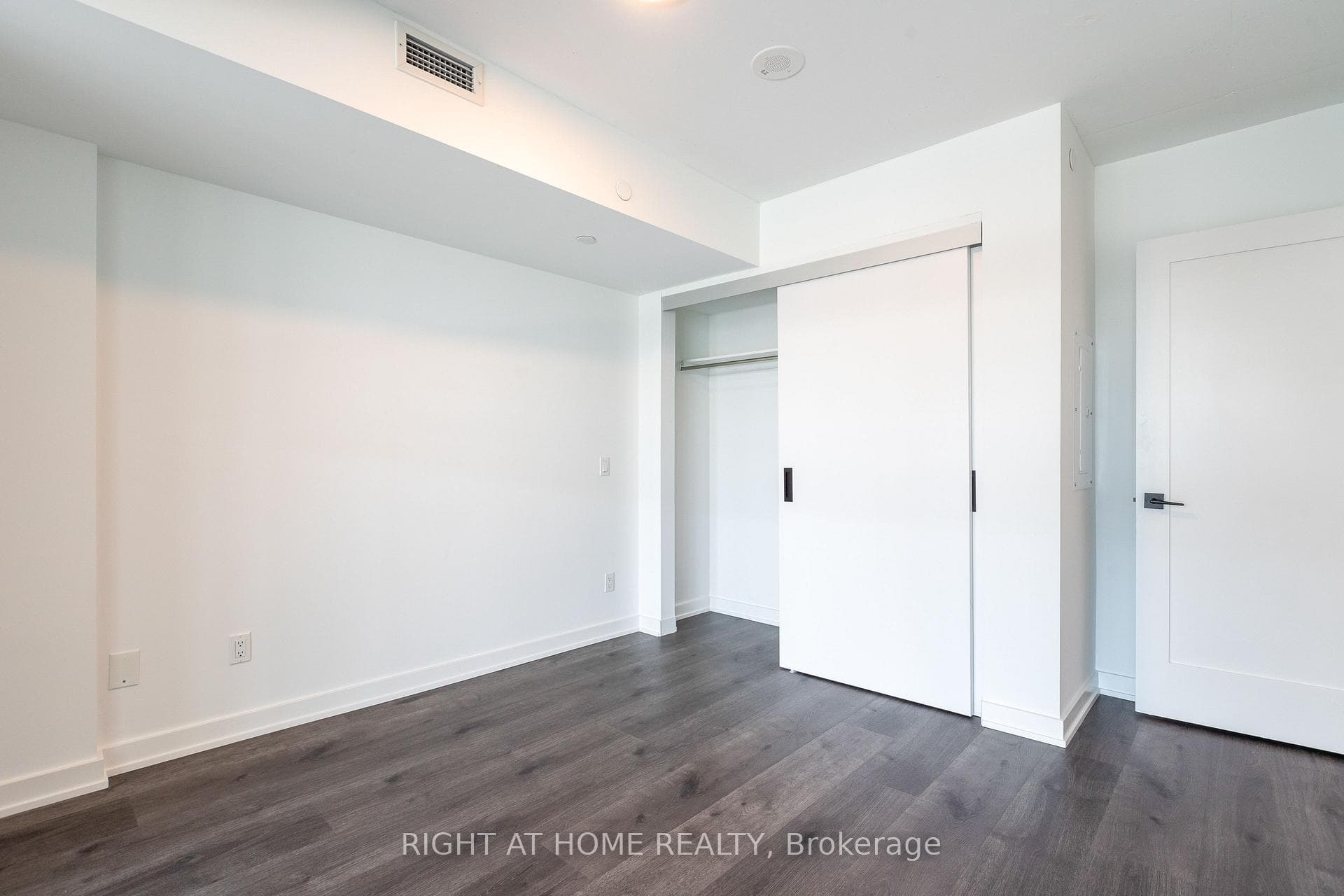 897 College Street Unit 316 photo 12