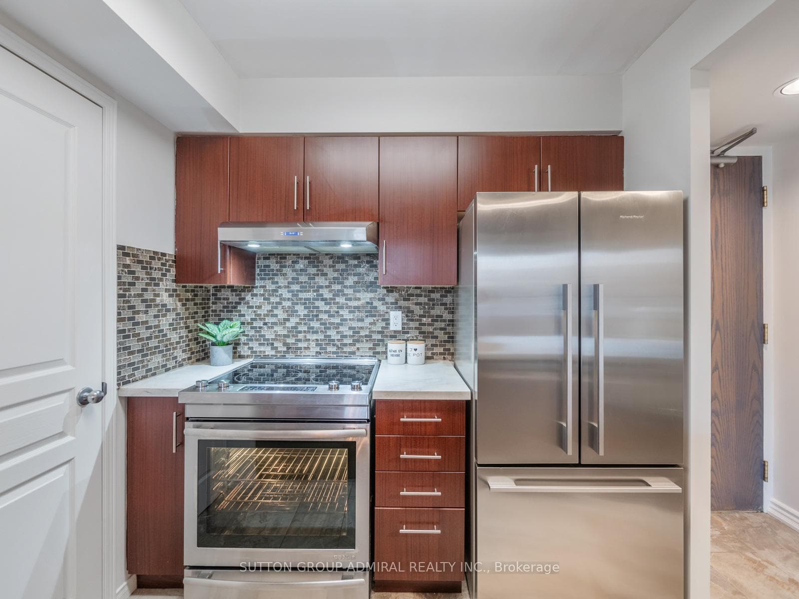 1797 Queen Street Unit 206 photo 12