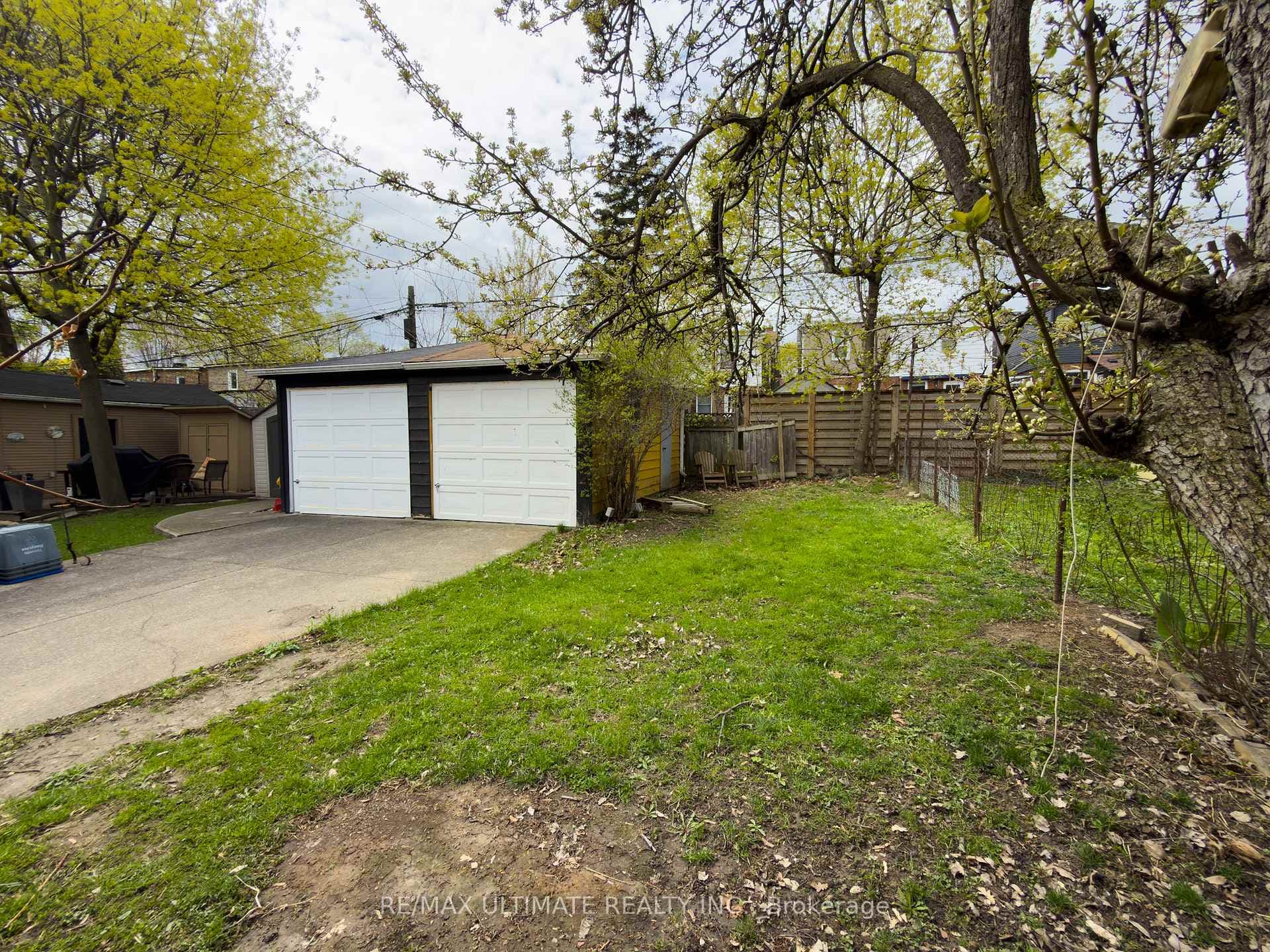 46 Lorindale Avenue Unit Upper photo 26