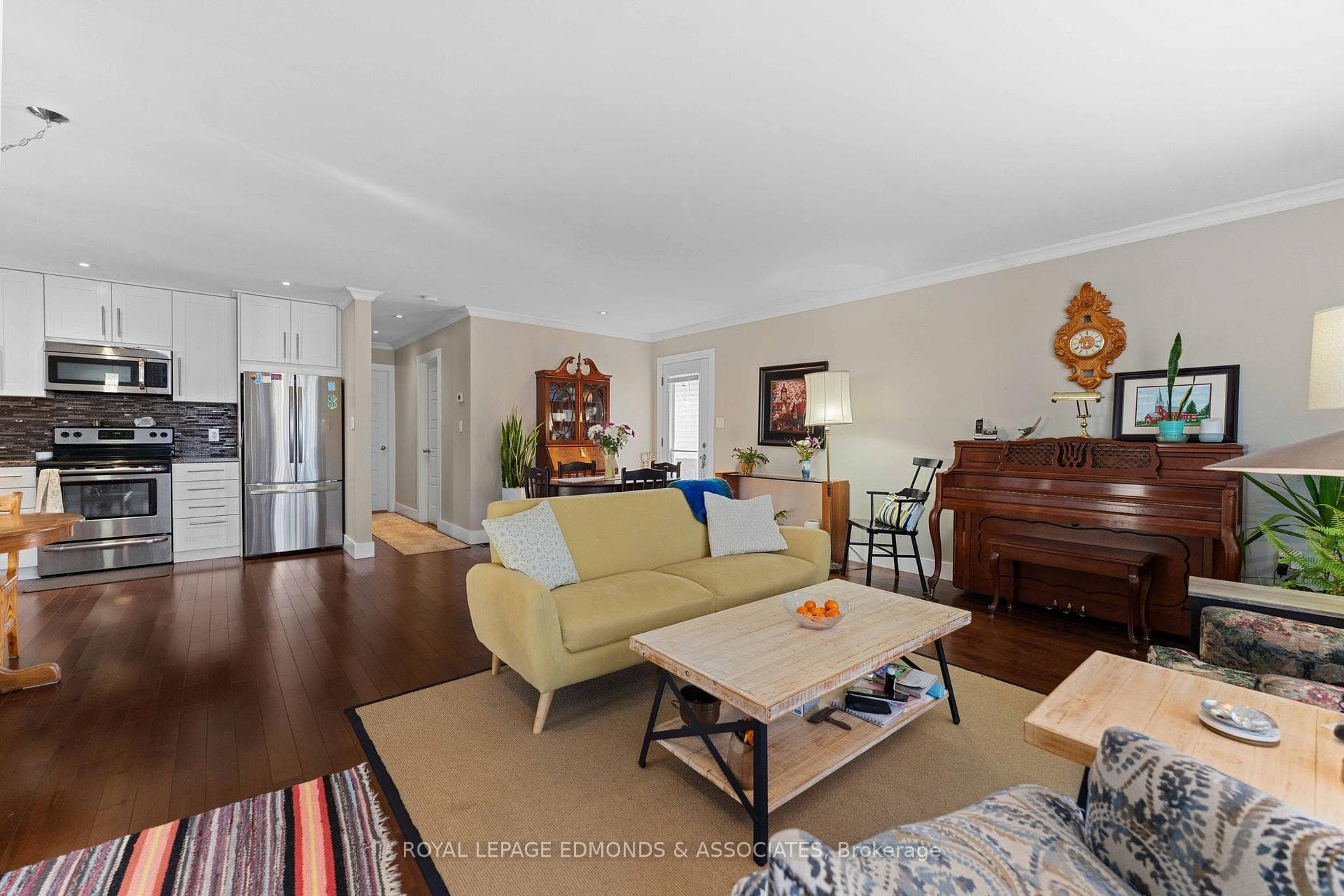 188 Laurier Avenue photo 18