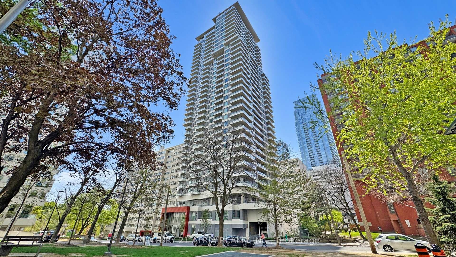 50 Dunfield Avenue Unit 1517 photo 1