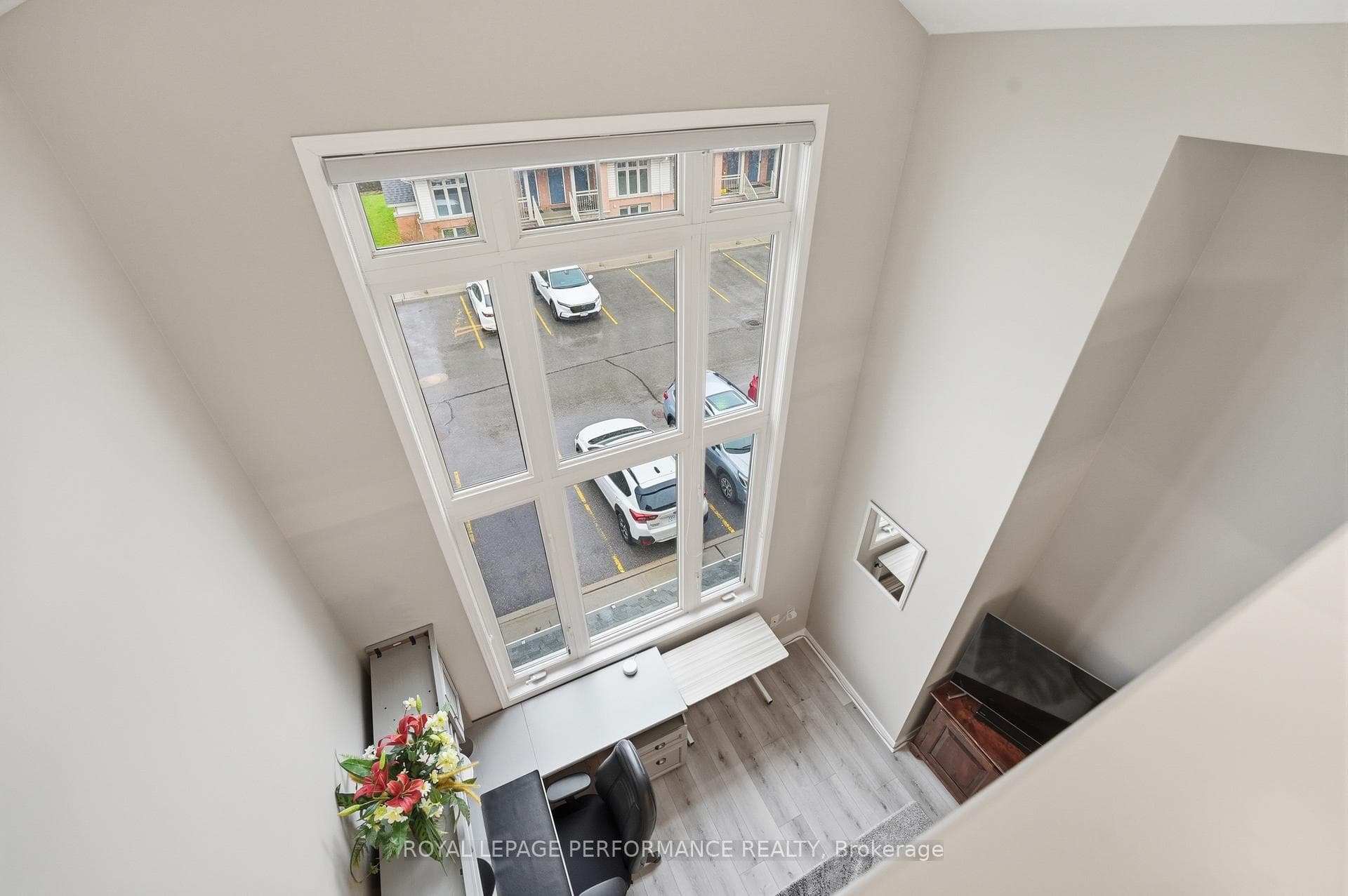 302 Galston Private photo 24
