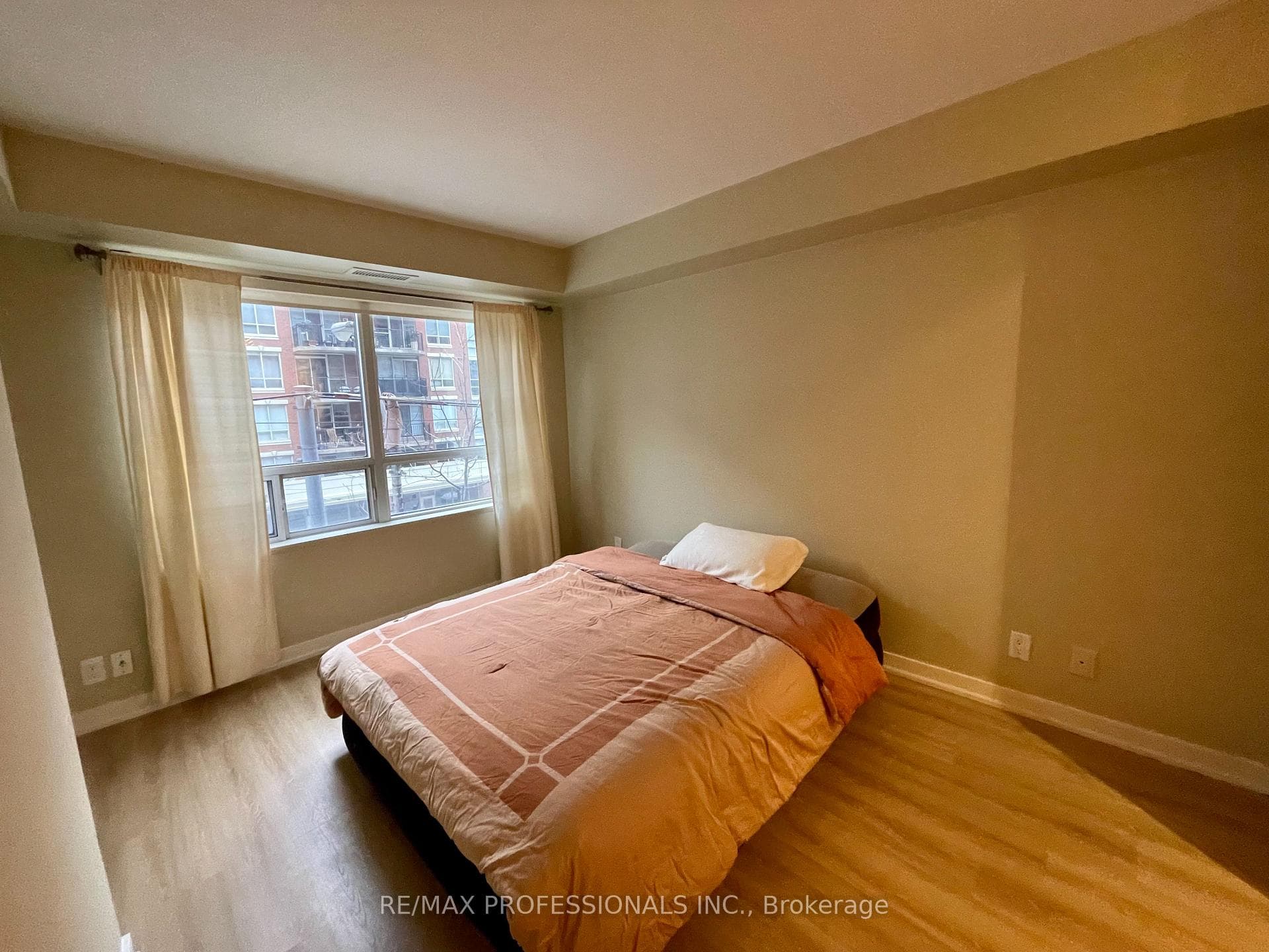 1005 King Street Unit 317 photo 10