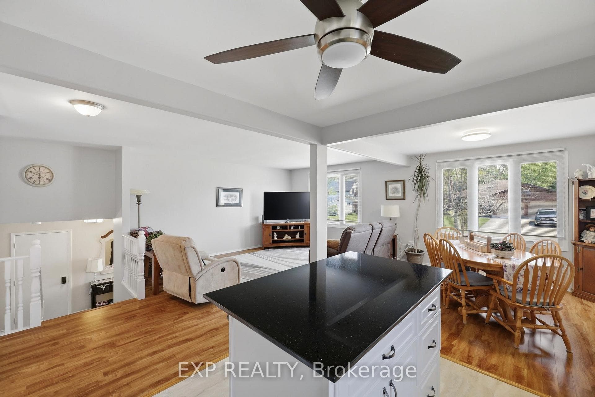 271 Anne Street photo 26