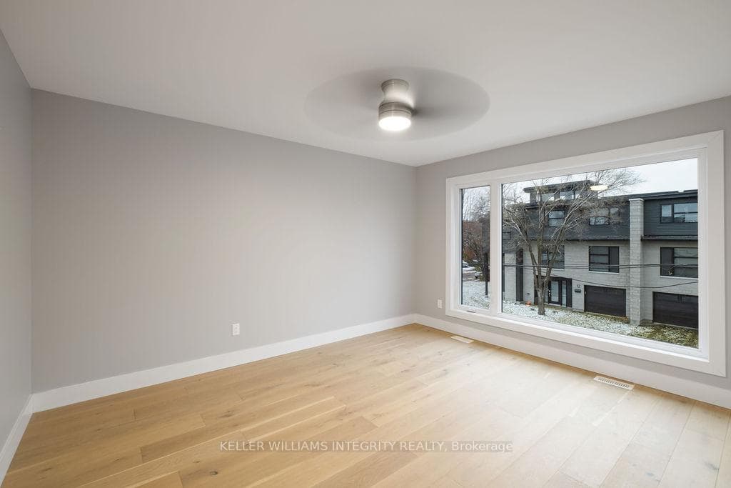 11 Quill Street Unit A photo 16