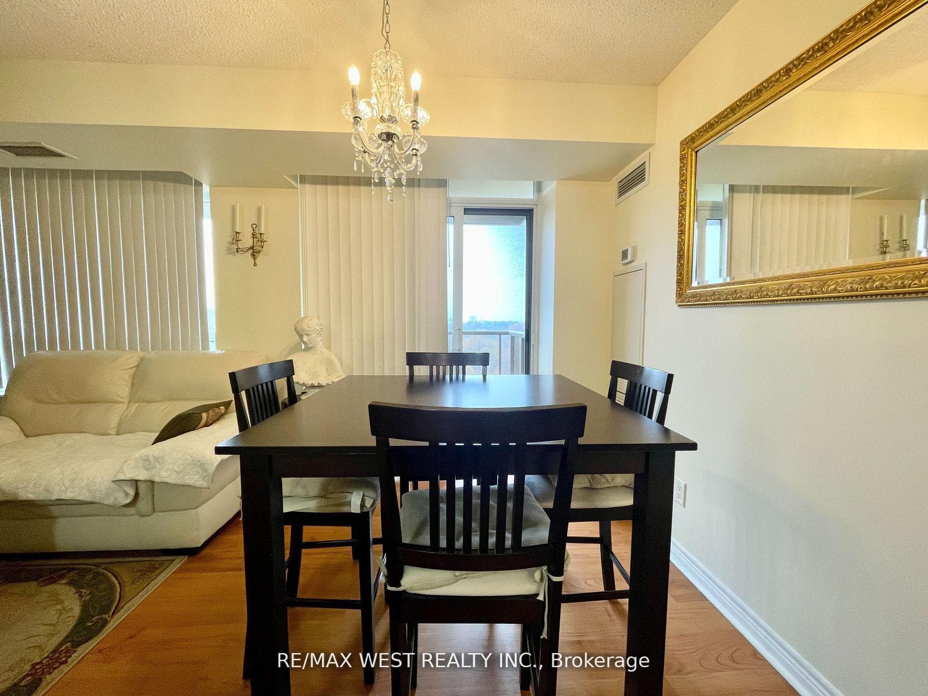 710 Humberwood Boulevard Unit 806 photo 9