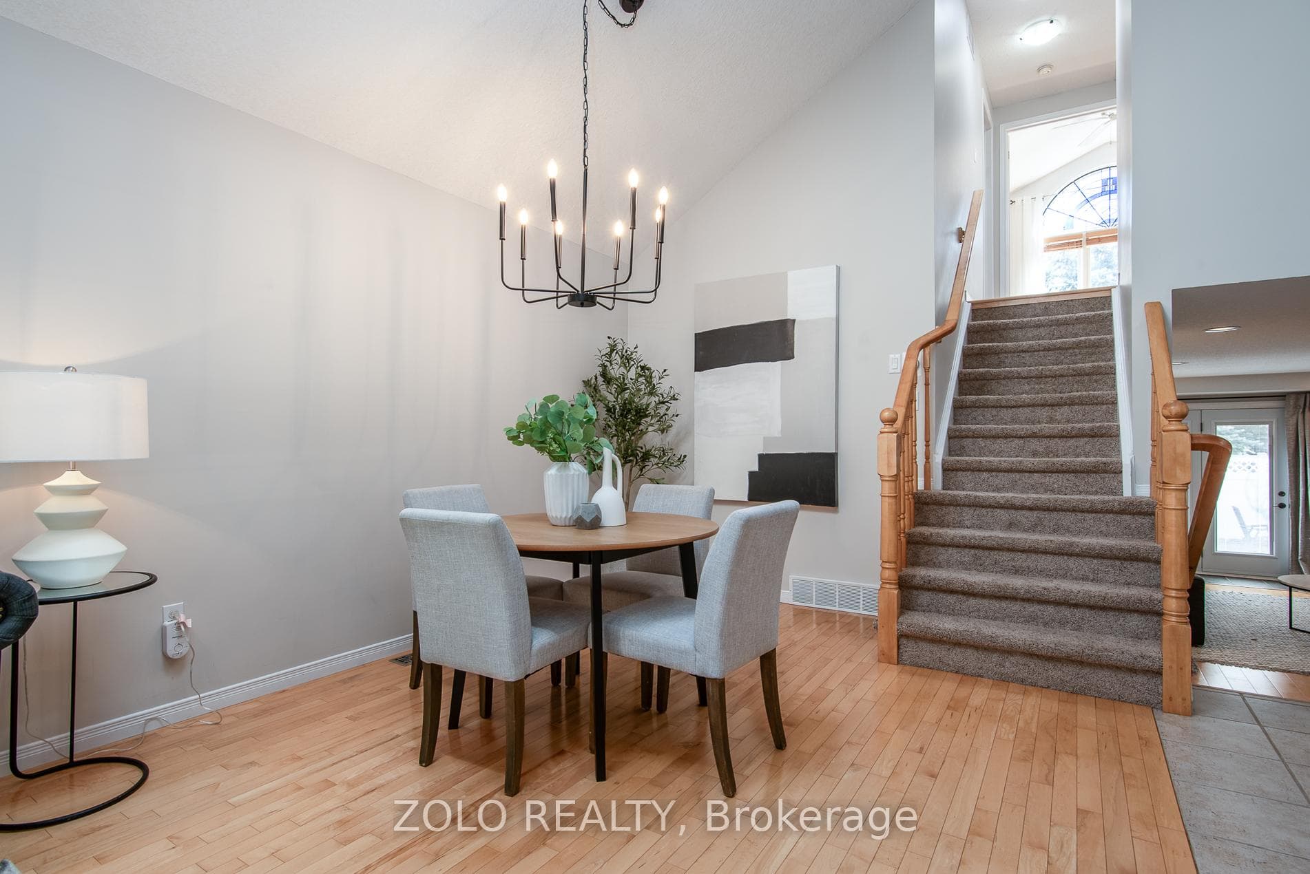 85 Doyle Drive photo 8