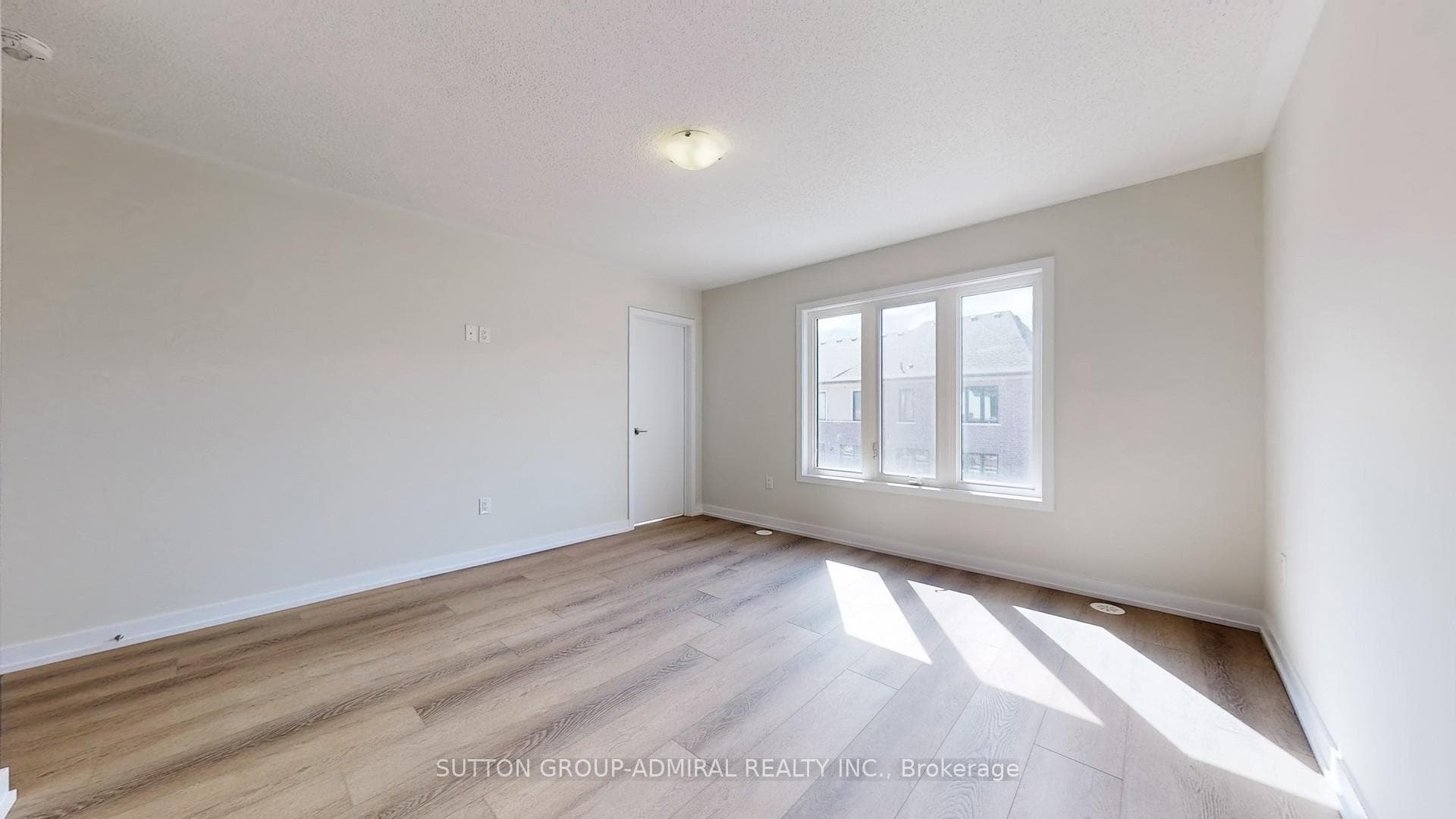 1331 KOBZAR Drive photo 12