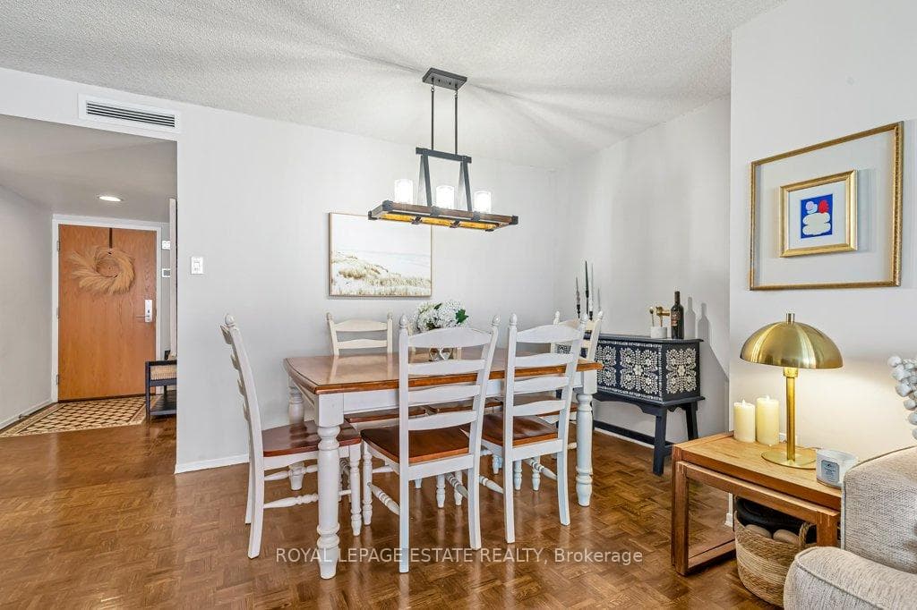 Spacious Dining